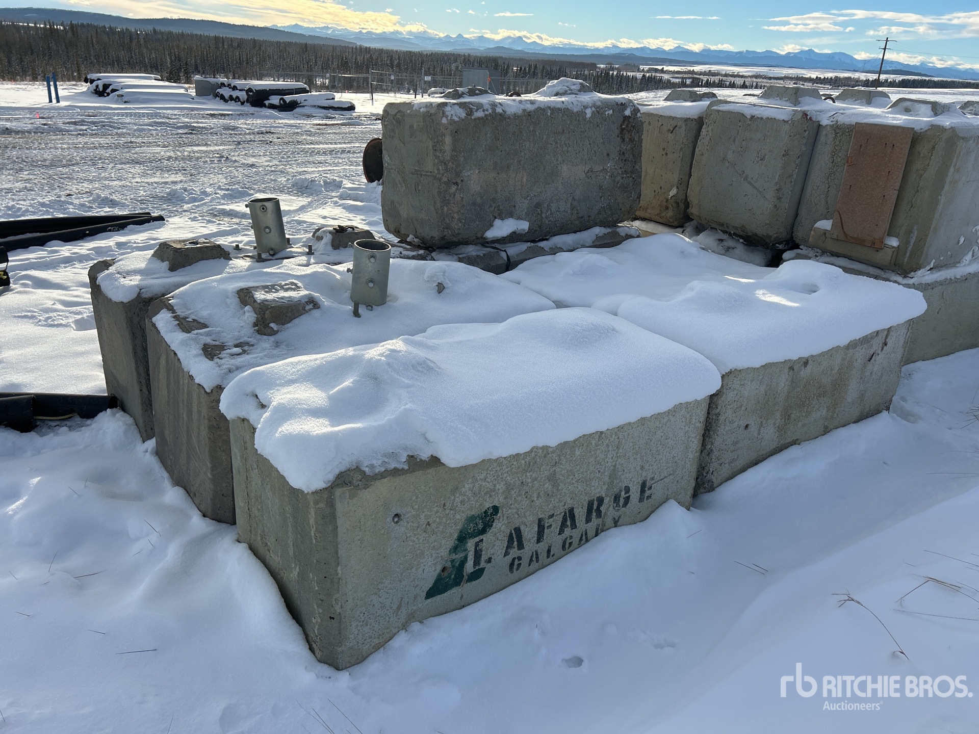 Aspect général with Image, coin arrière gauche