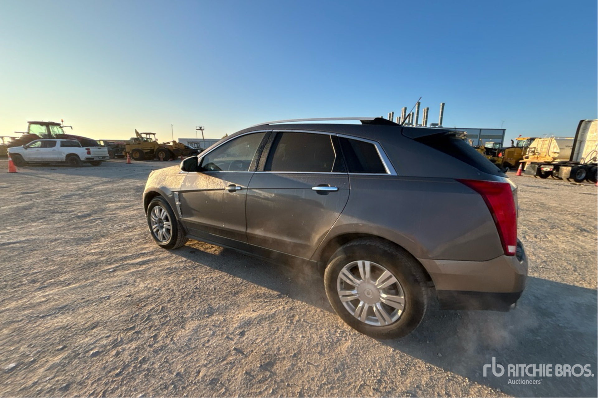 General Appearance with Imagen: esquina trasera izquierda