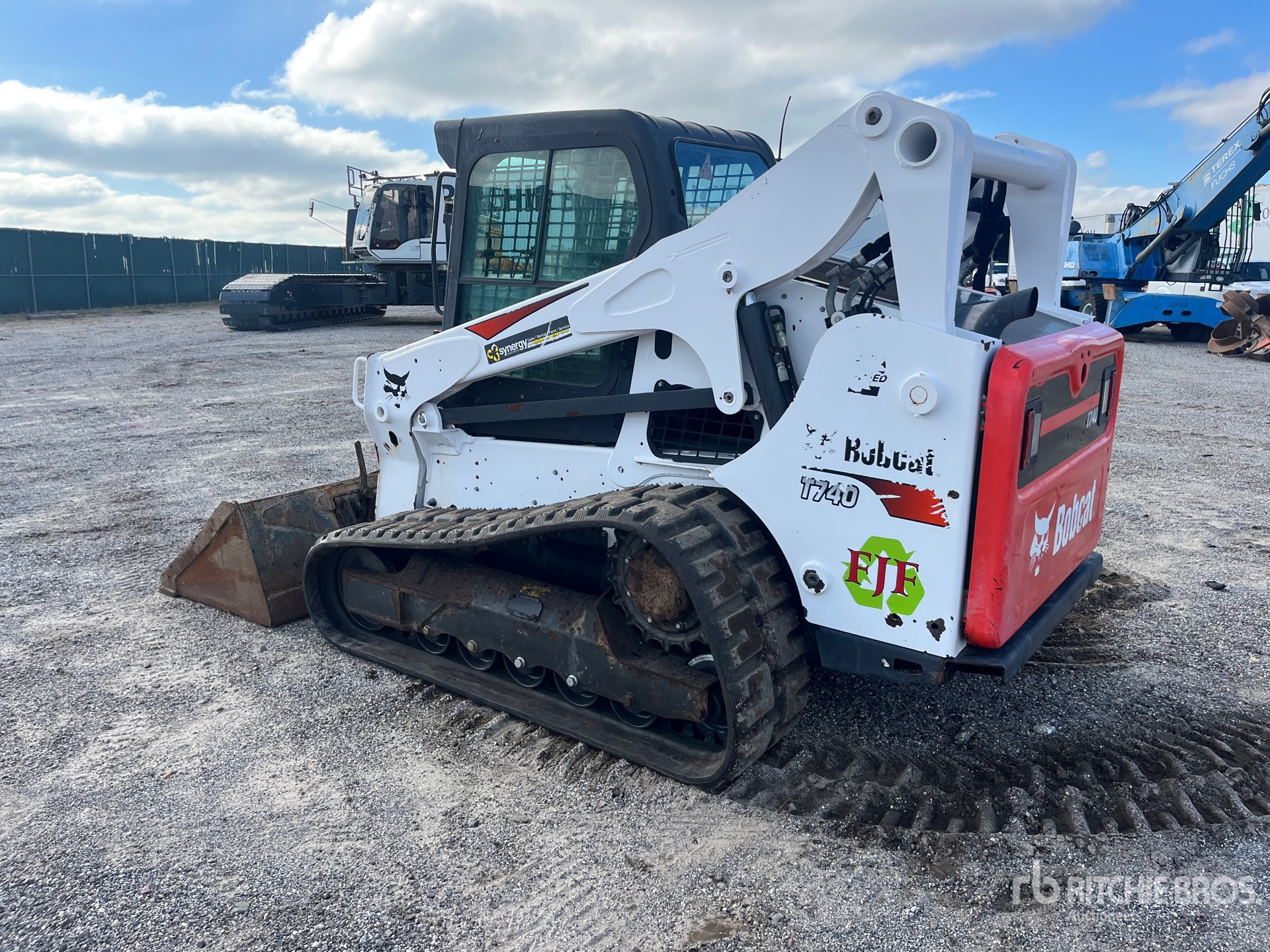 General Appearance with Bild, Ecke hinten links