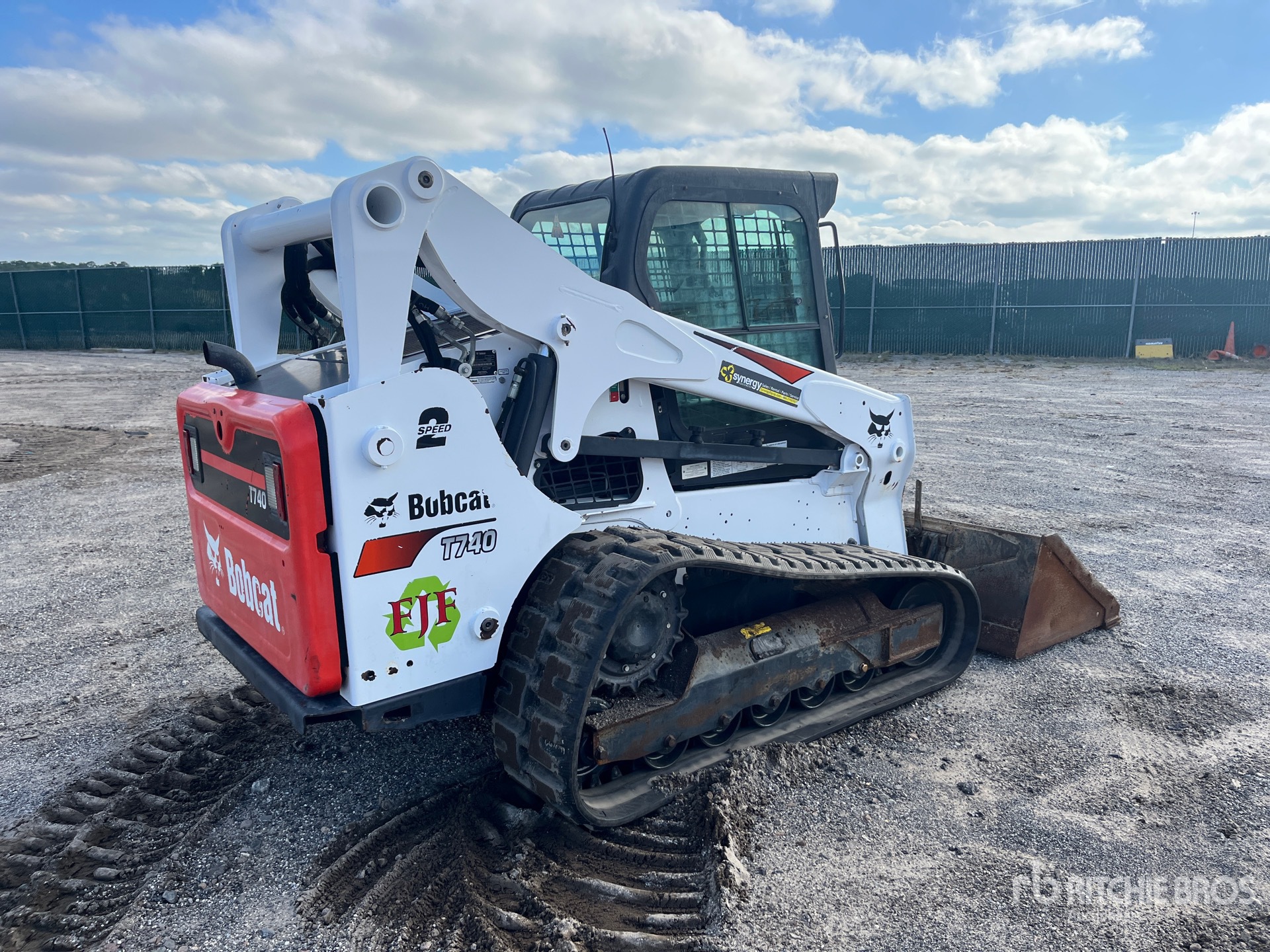 General Appearance with Bild, Ecke hinten rechts