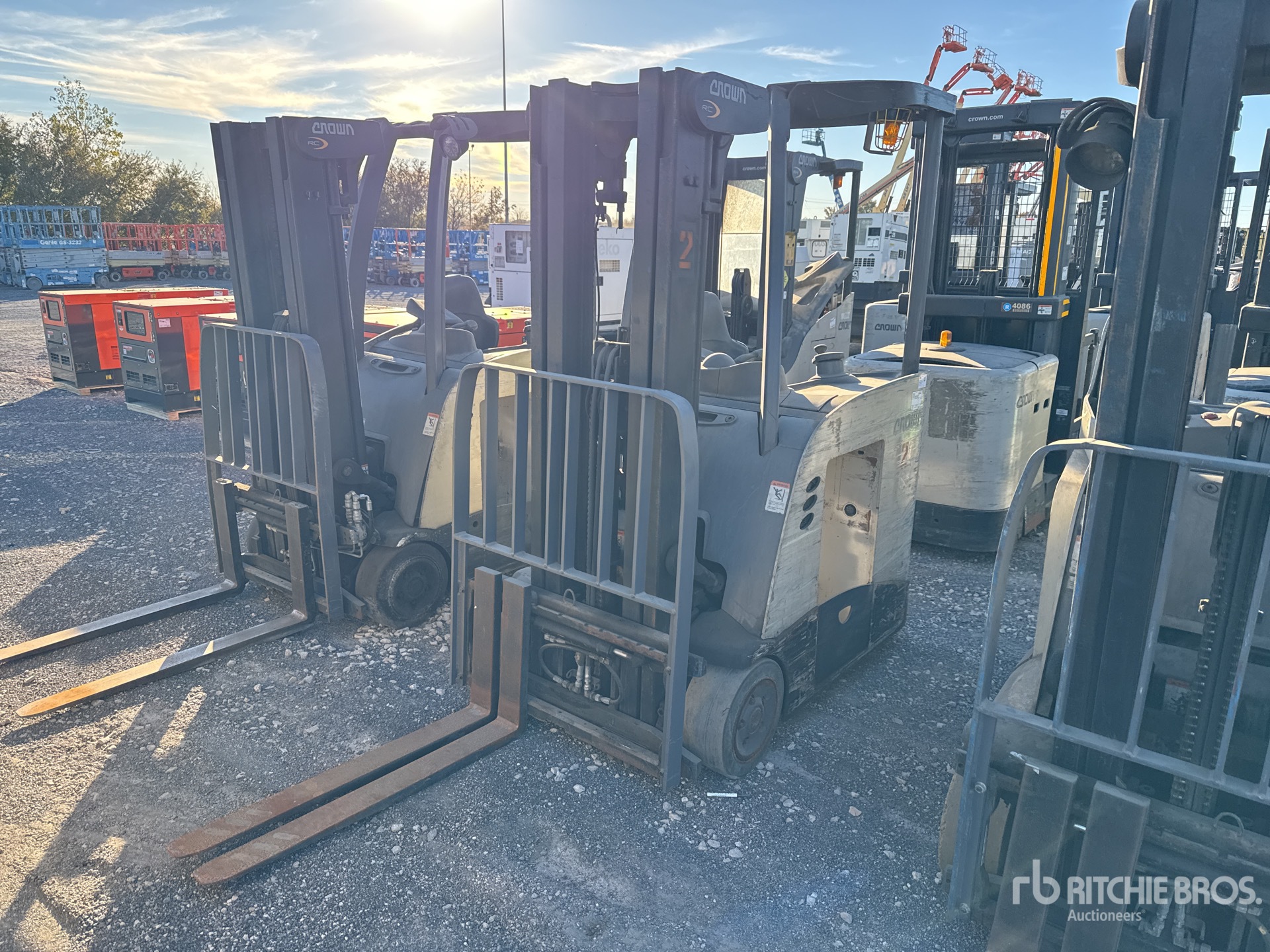 General Appearance with Featured Photo