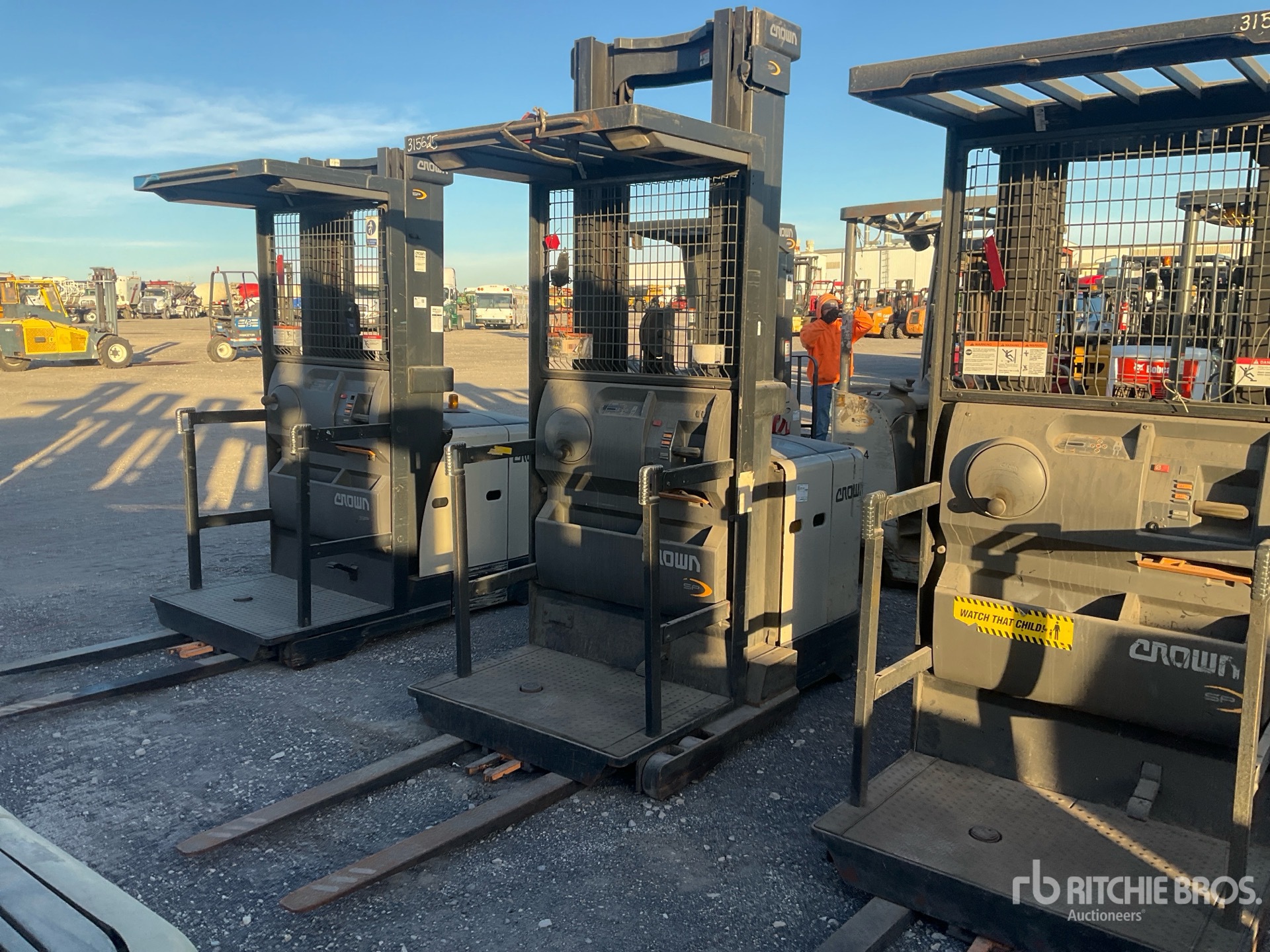 General Appearance with Featured Photo