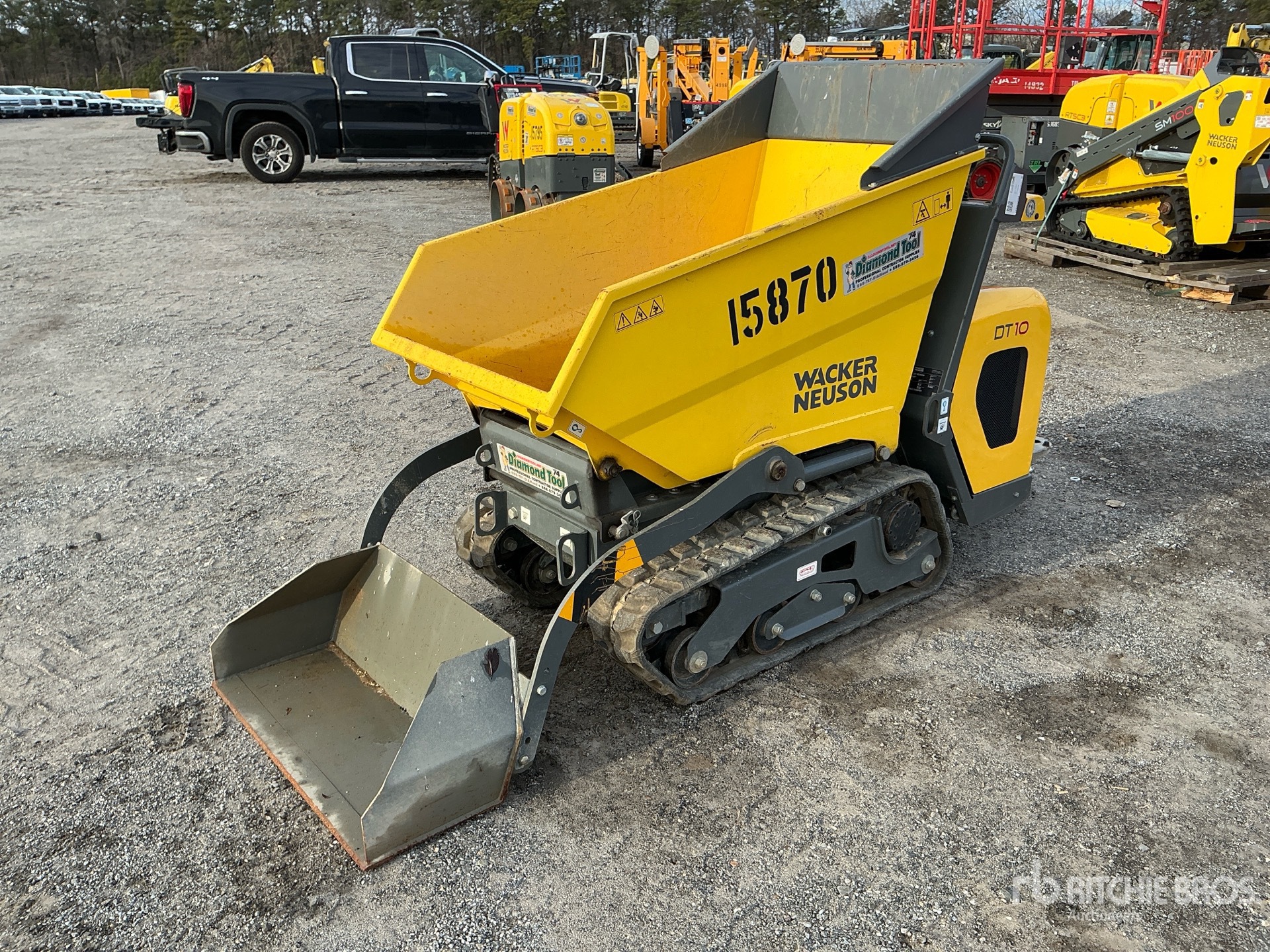 General Appearance with Picture, Left Front Corner