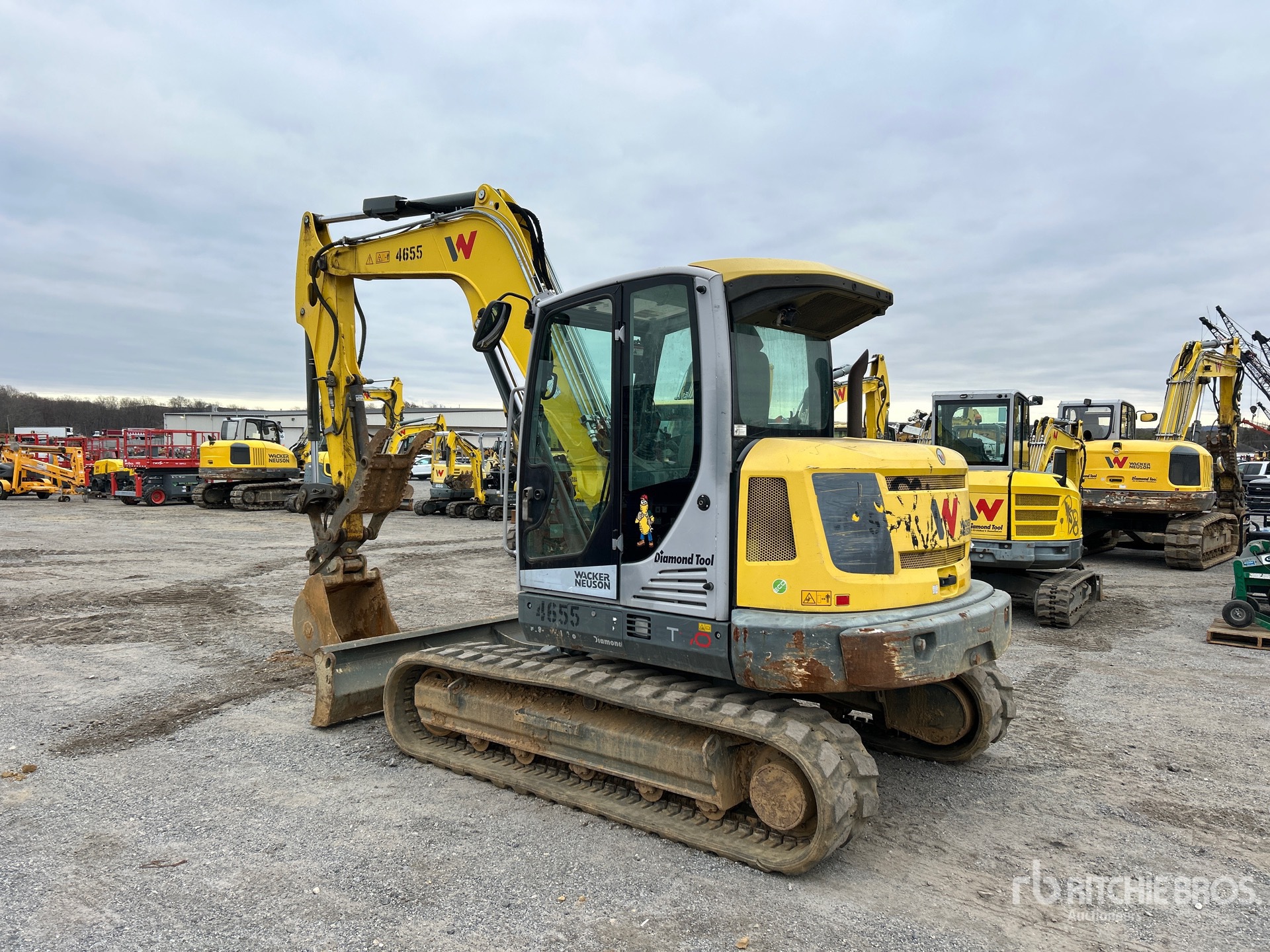 General Appearance with Picture, Left Rear Corner