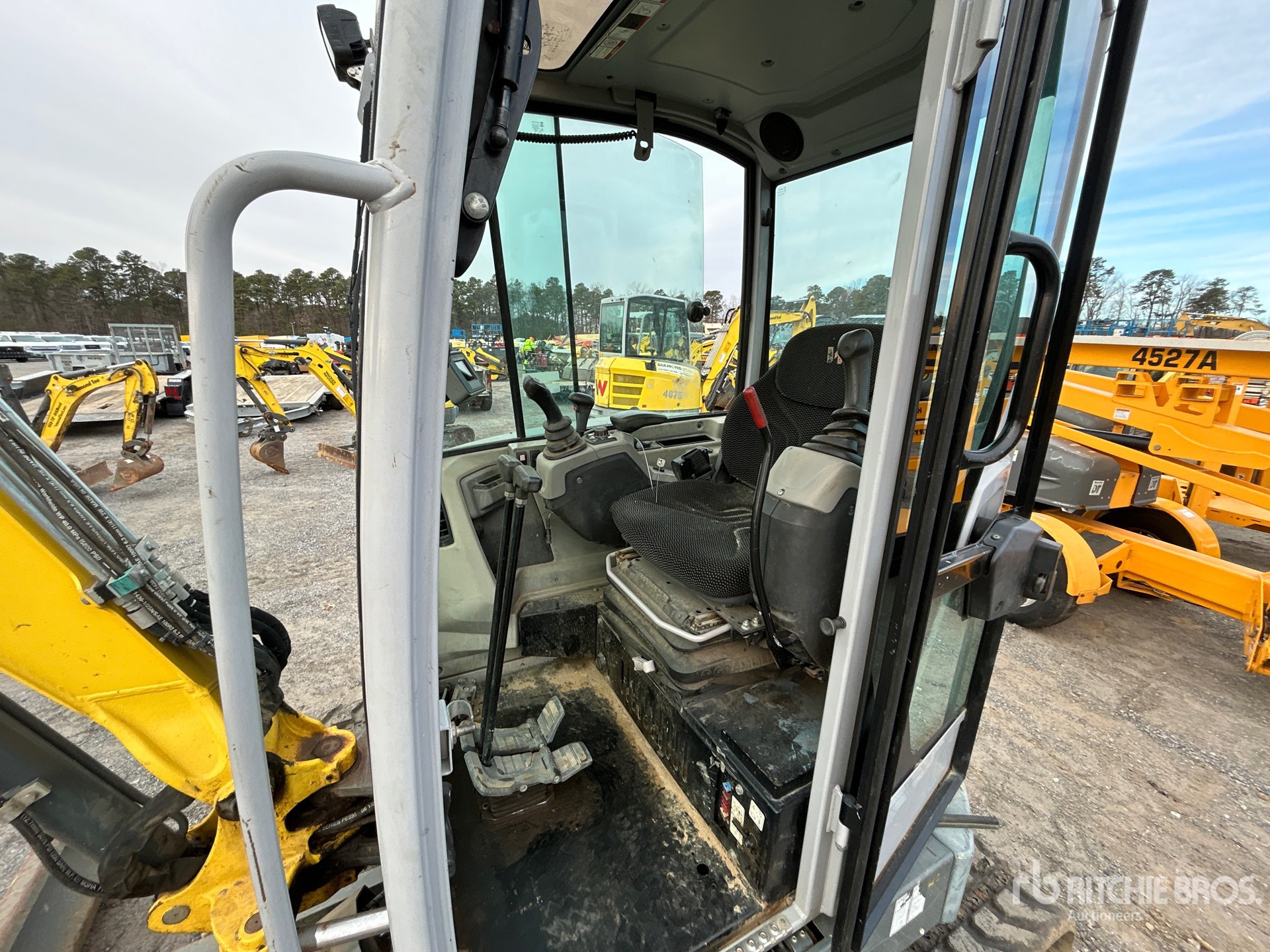 Control Station with