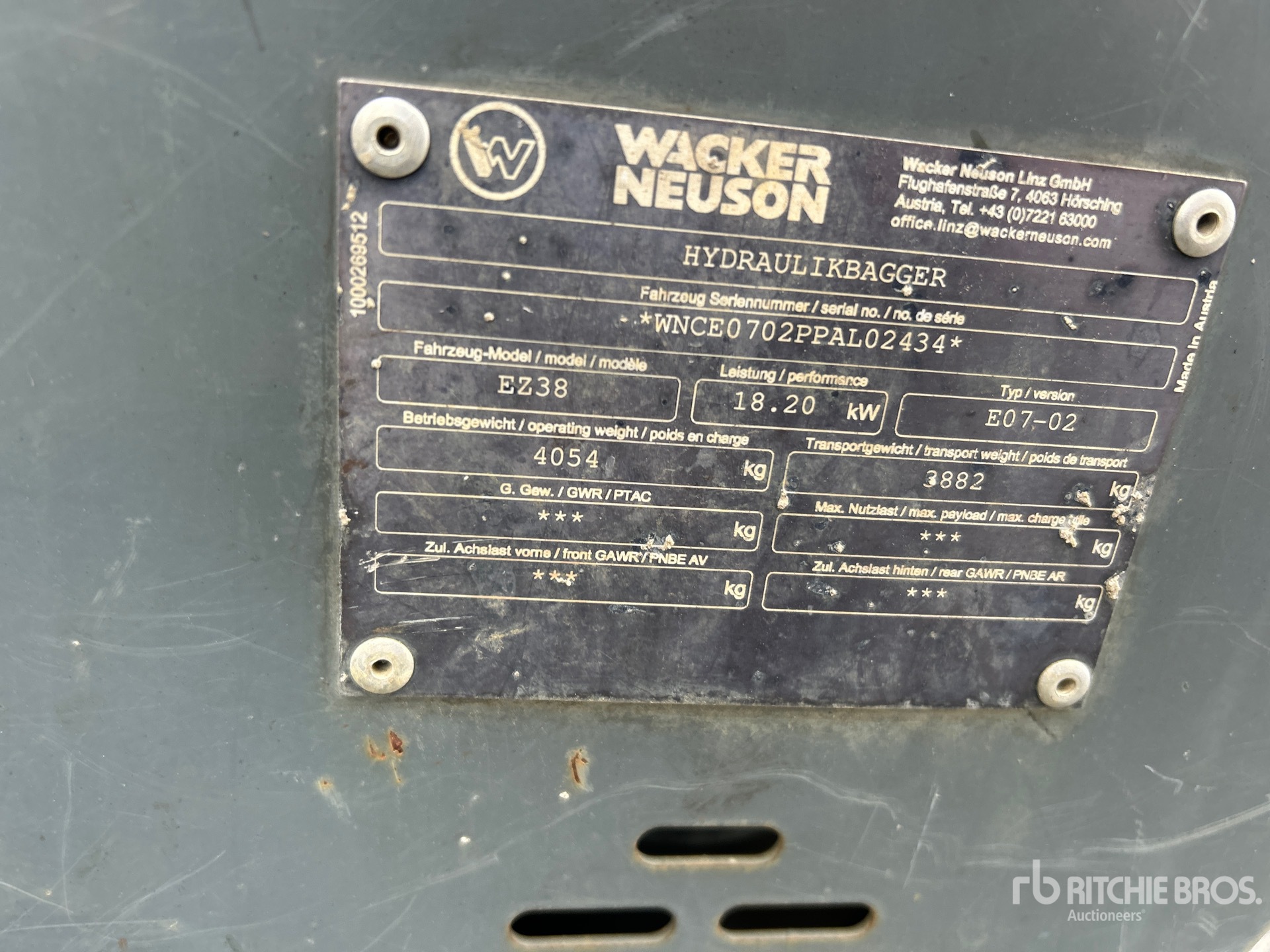 General Appearance with Serial Number / VIN