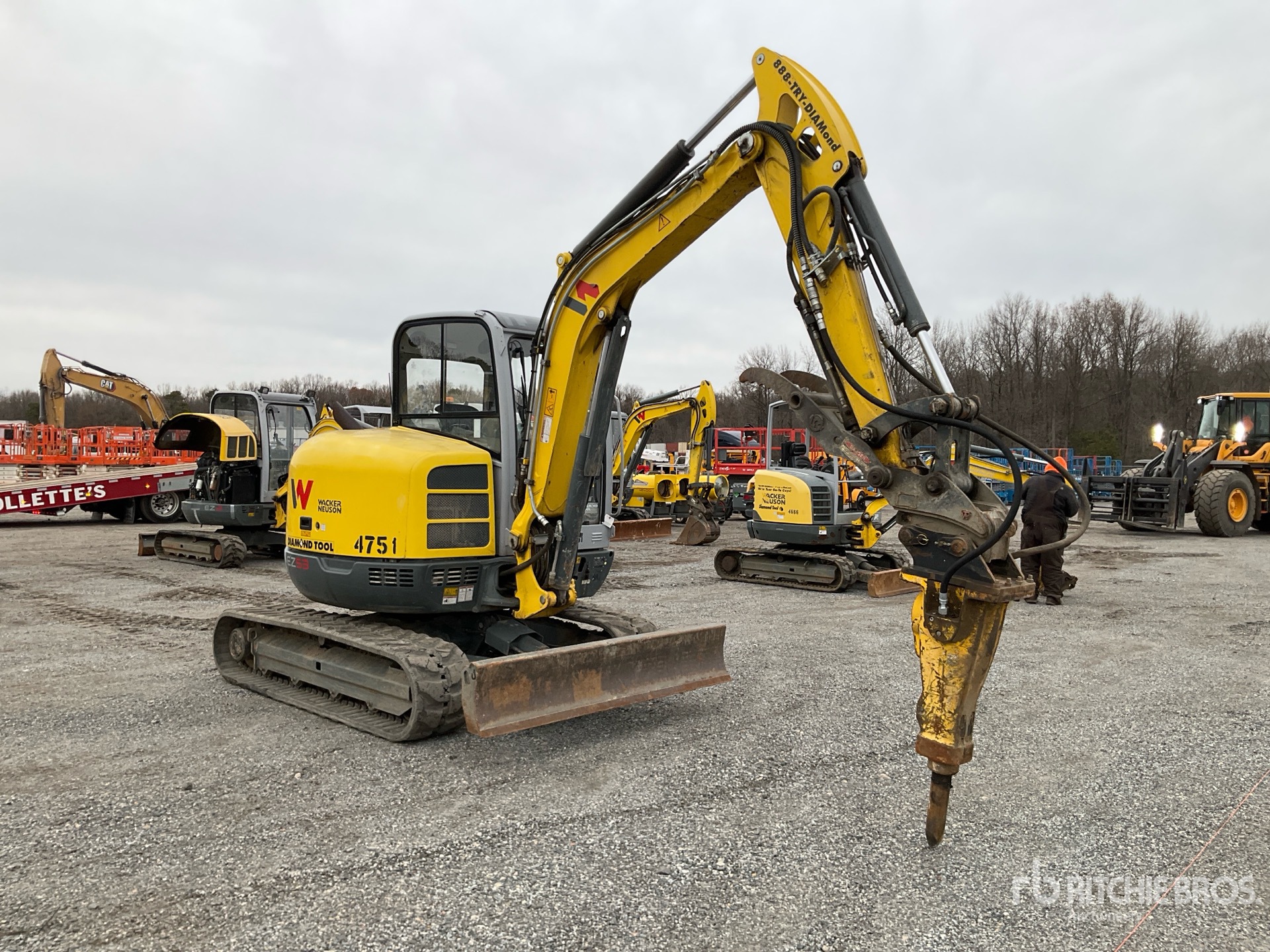 General Appearance with Picture, Right Front Corner