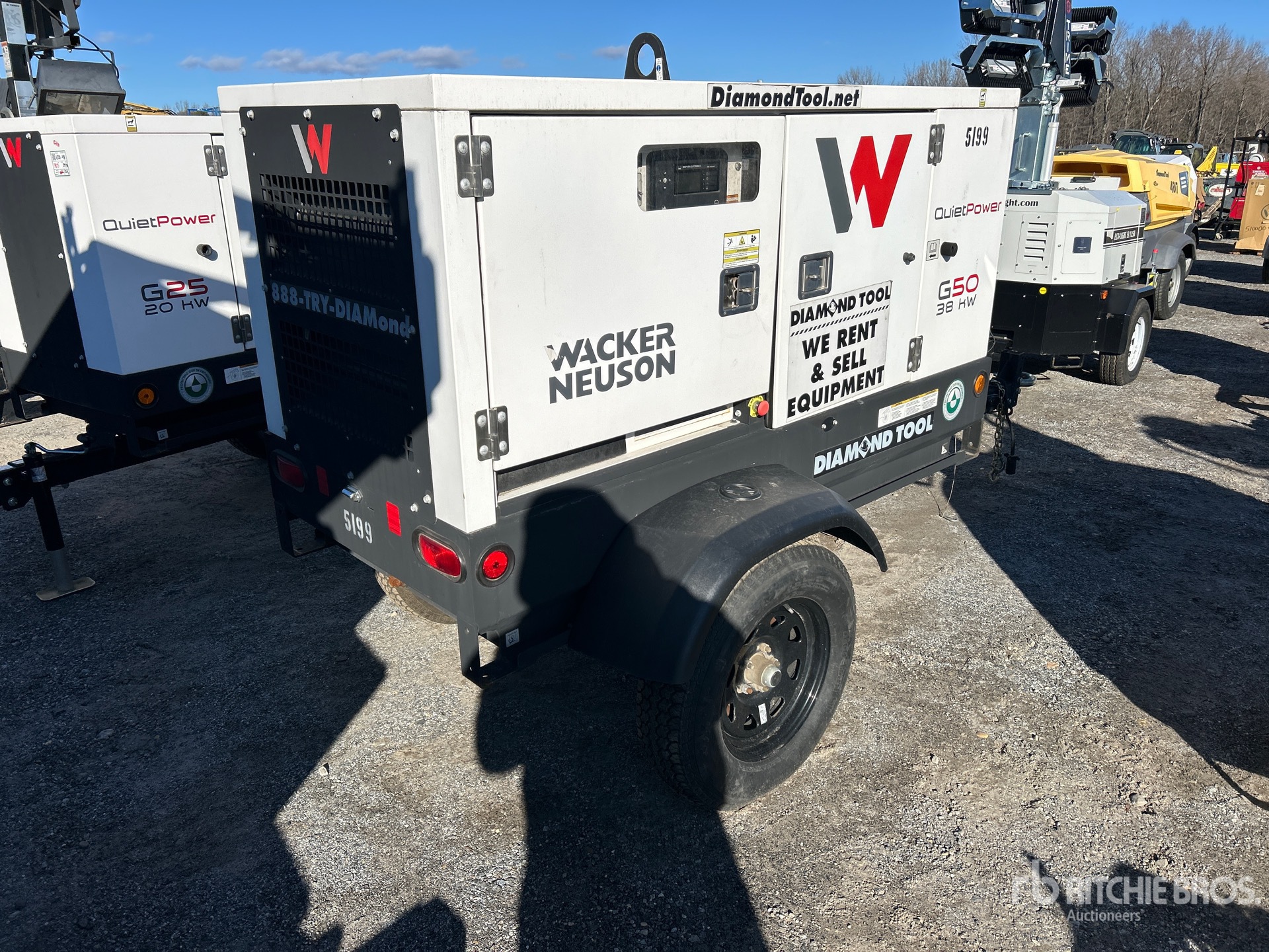 Aspect général with Image, coin arrière droit