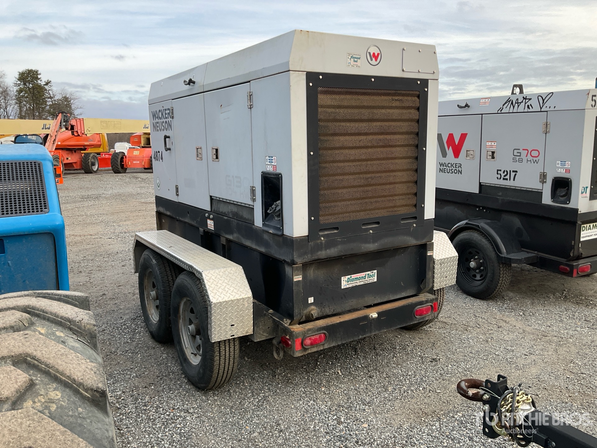 General Appearance with Picture, Left Rear Corner