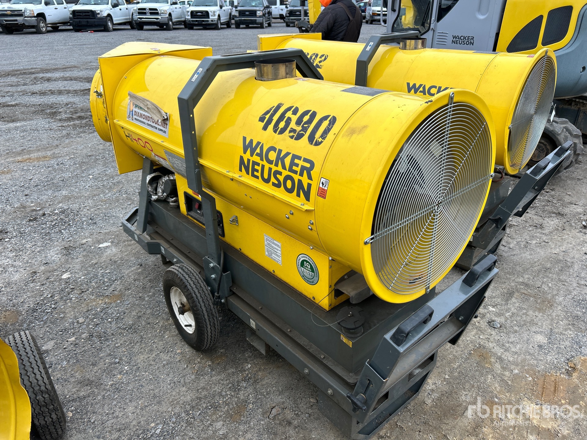 General Appearance with Picture, Left Rear Corner