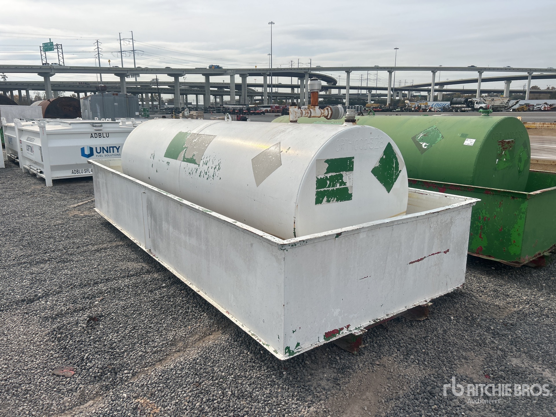 General Appearance with Imagen: esquina delantera derecha