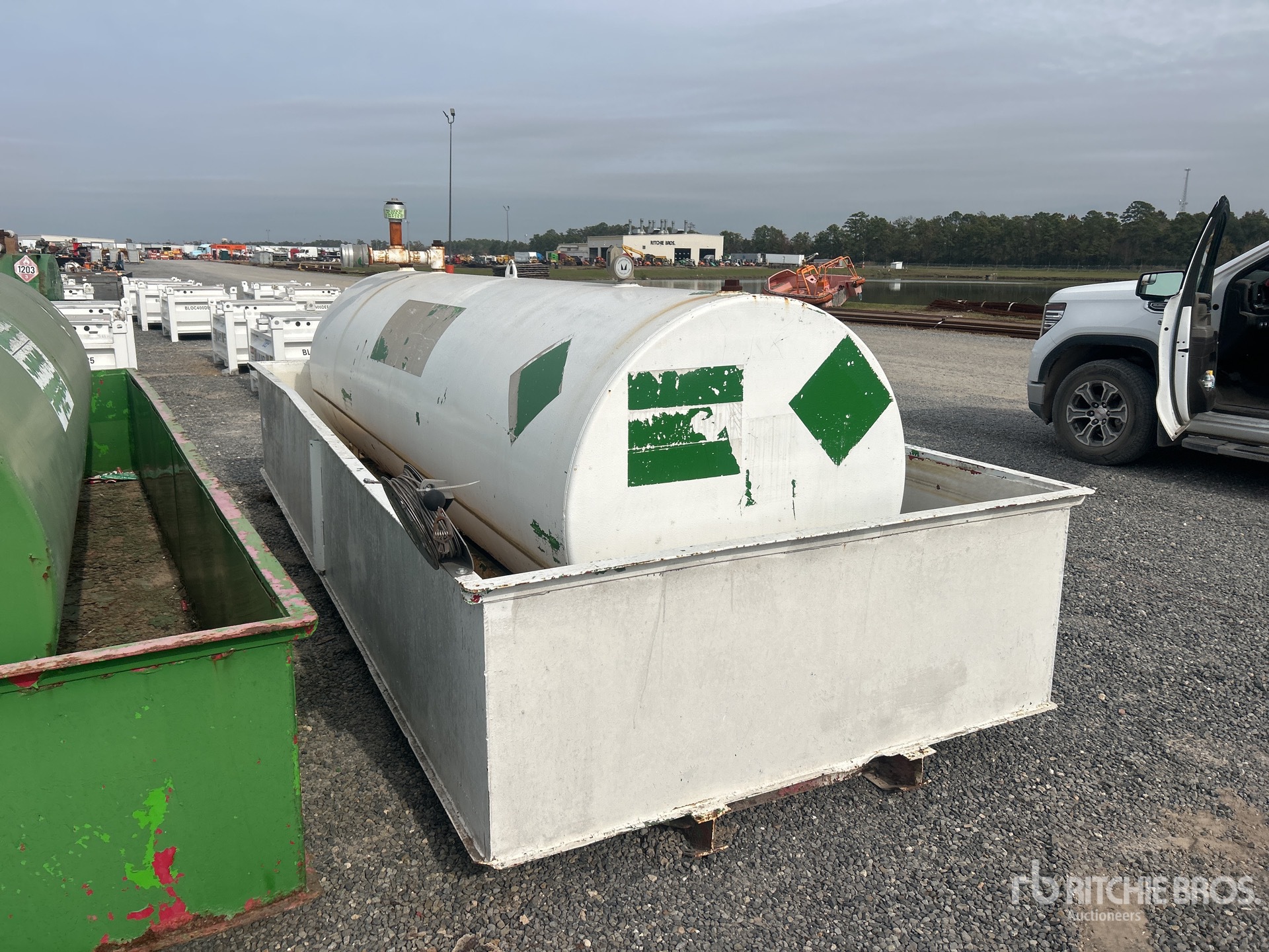 General Appearance with Imagen: esquina trasera izquierda