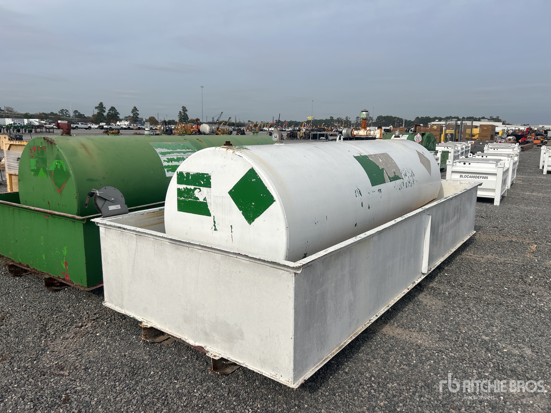 General Appearance with Imagen: esquina trasera derecha