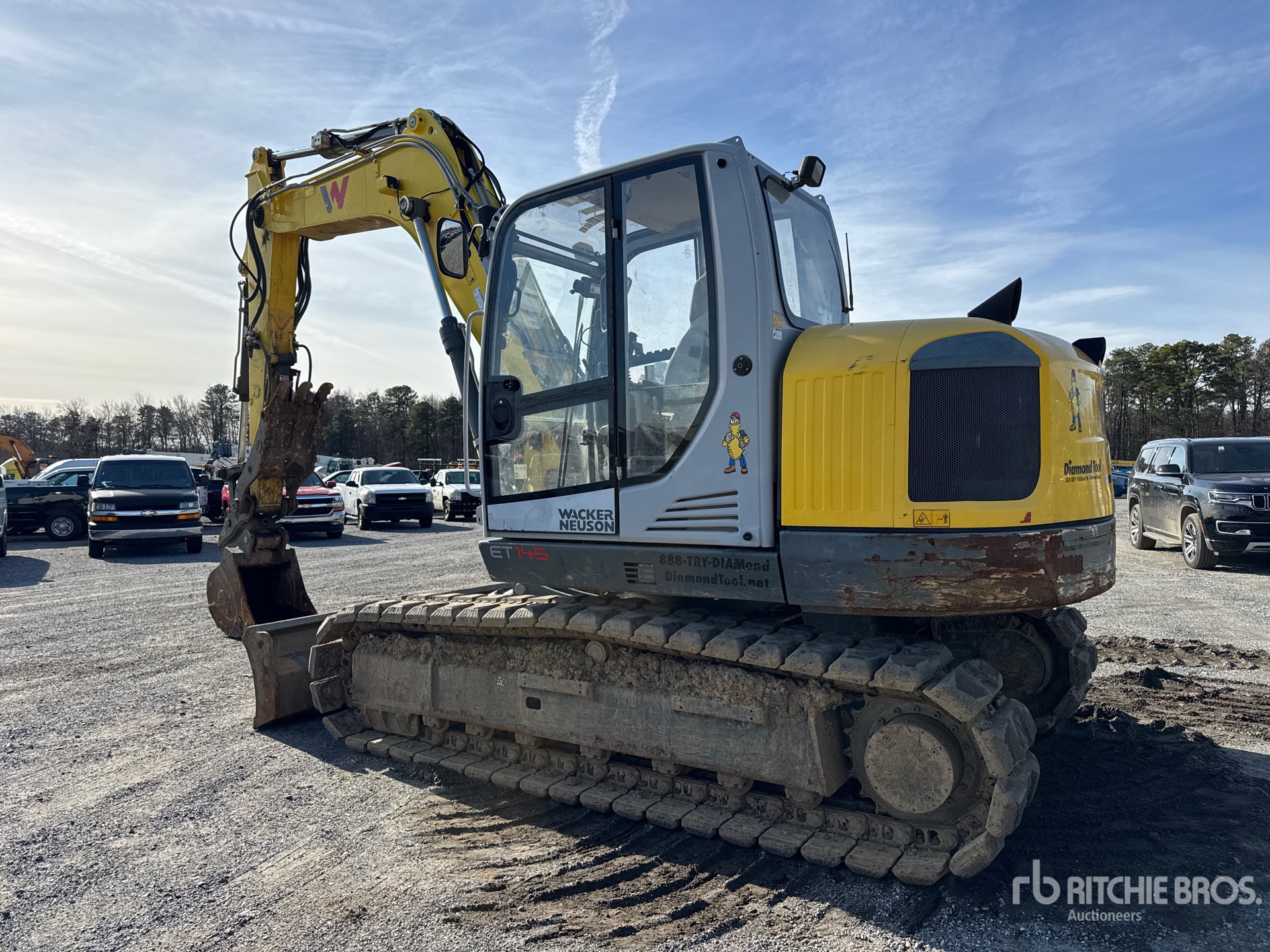 General Appearance with Picture, Left Rear Corner