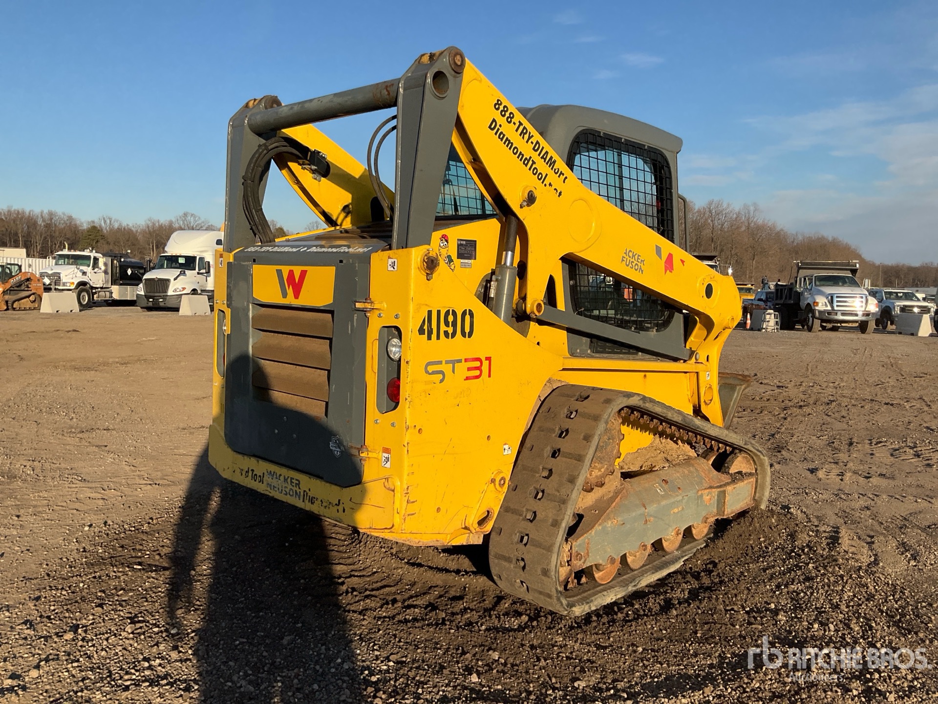 General Appearance with Picture, Right Rear Corner