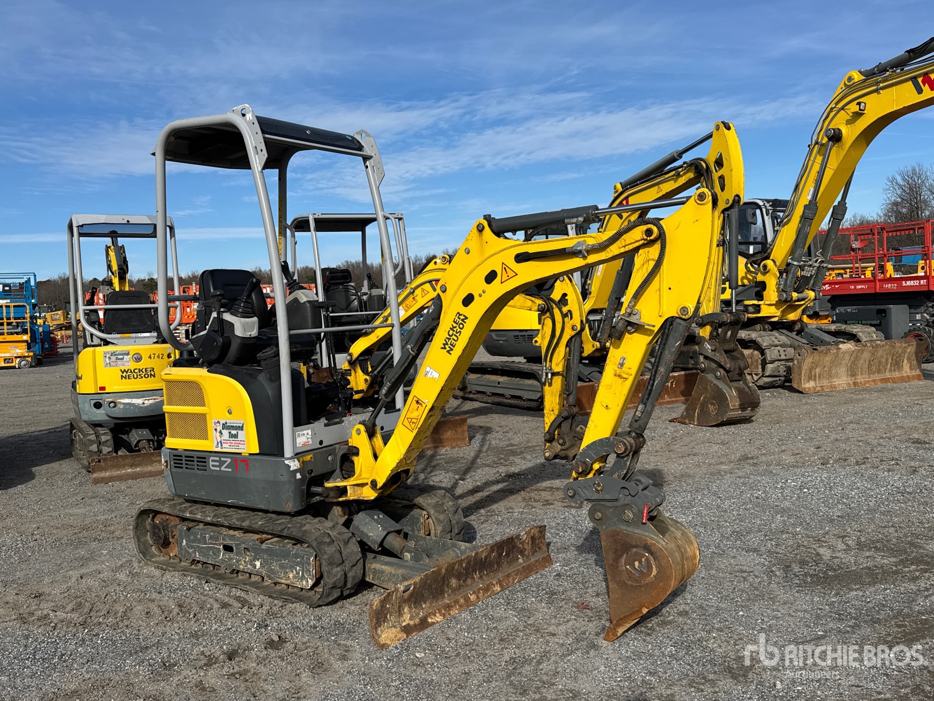 General Appearance with Image, coin avant droit