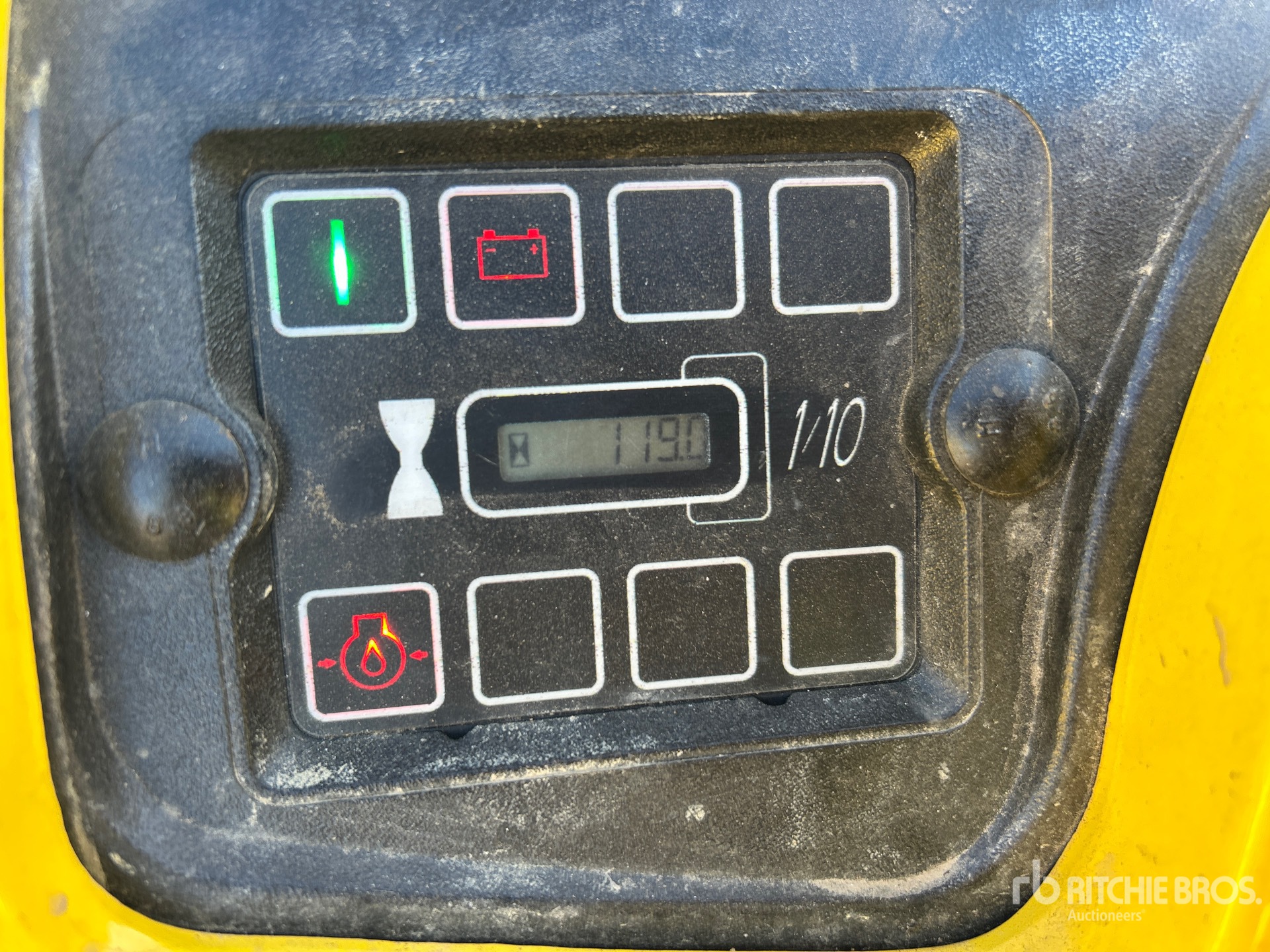 General Appearance with Hour Meter / Odometer