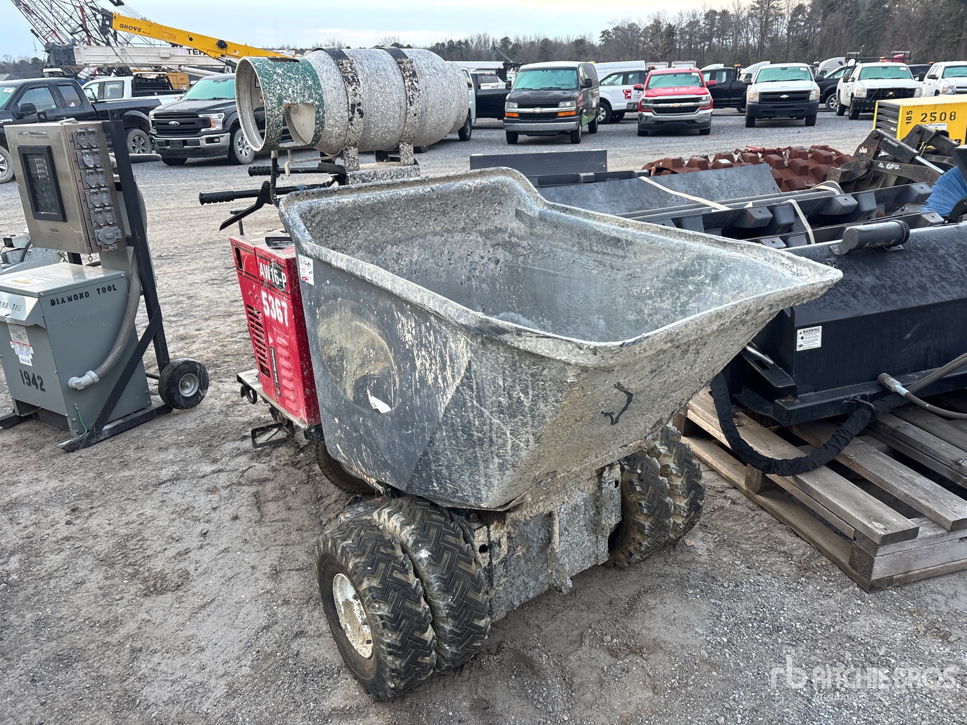 General Appearance with Bild, Ecke vorne rechts