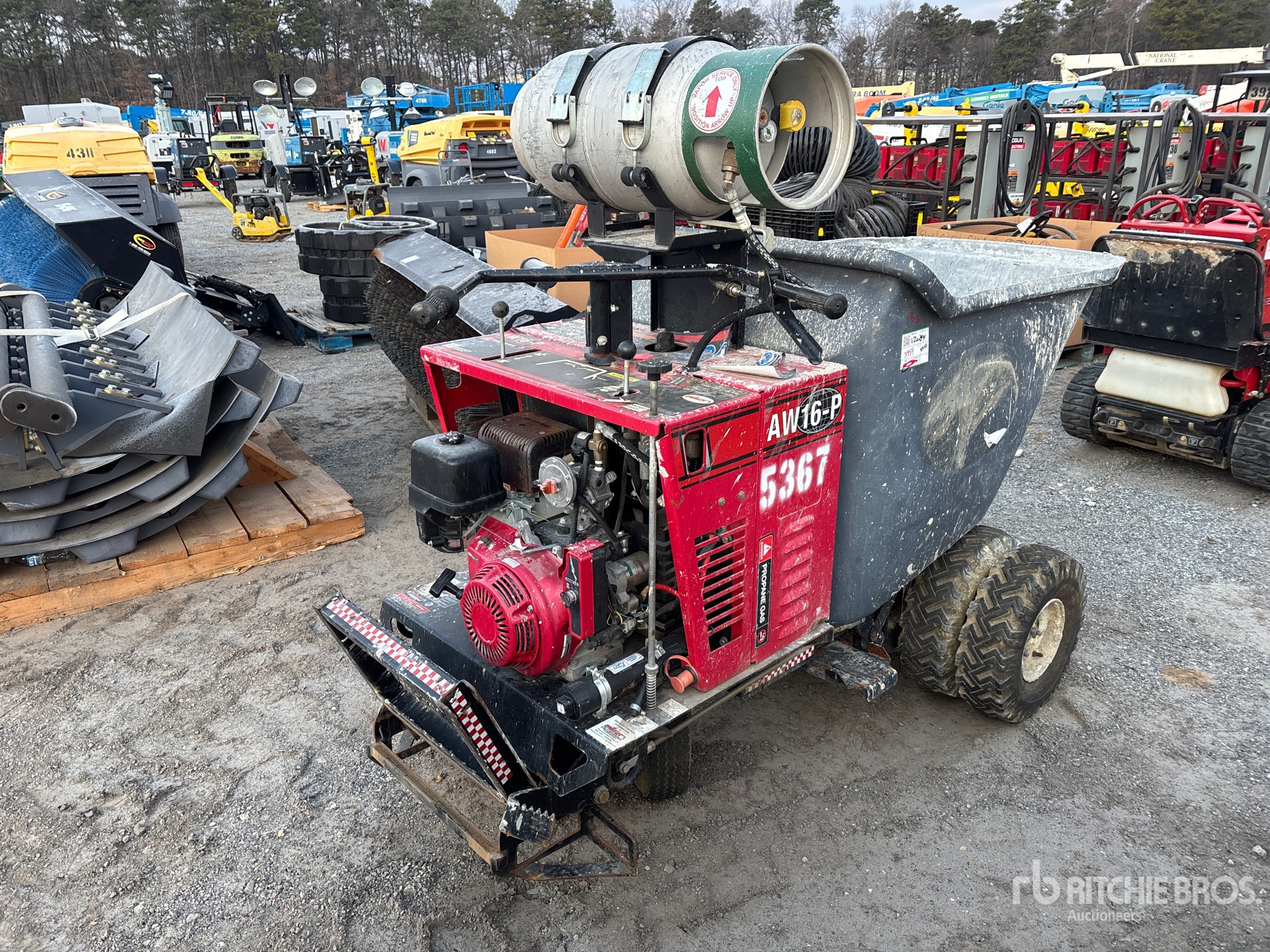 General Appearance with Bild, Ecke hinten rechts