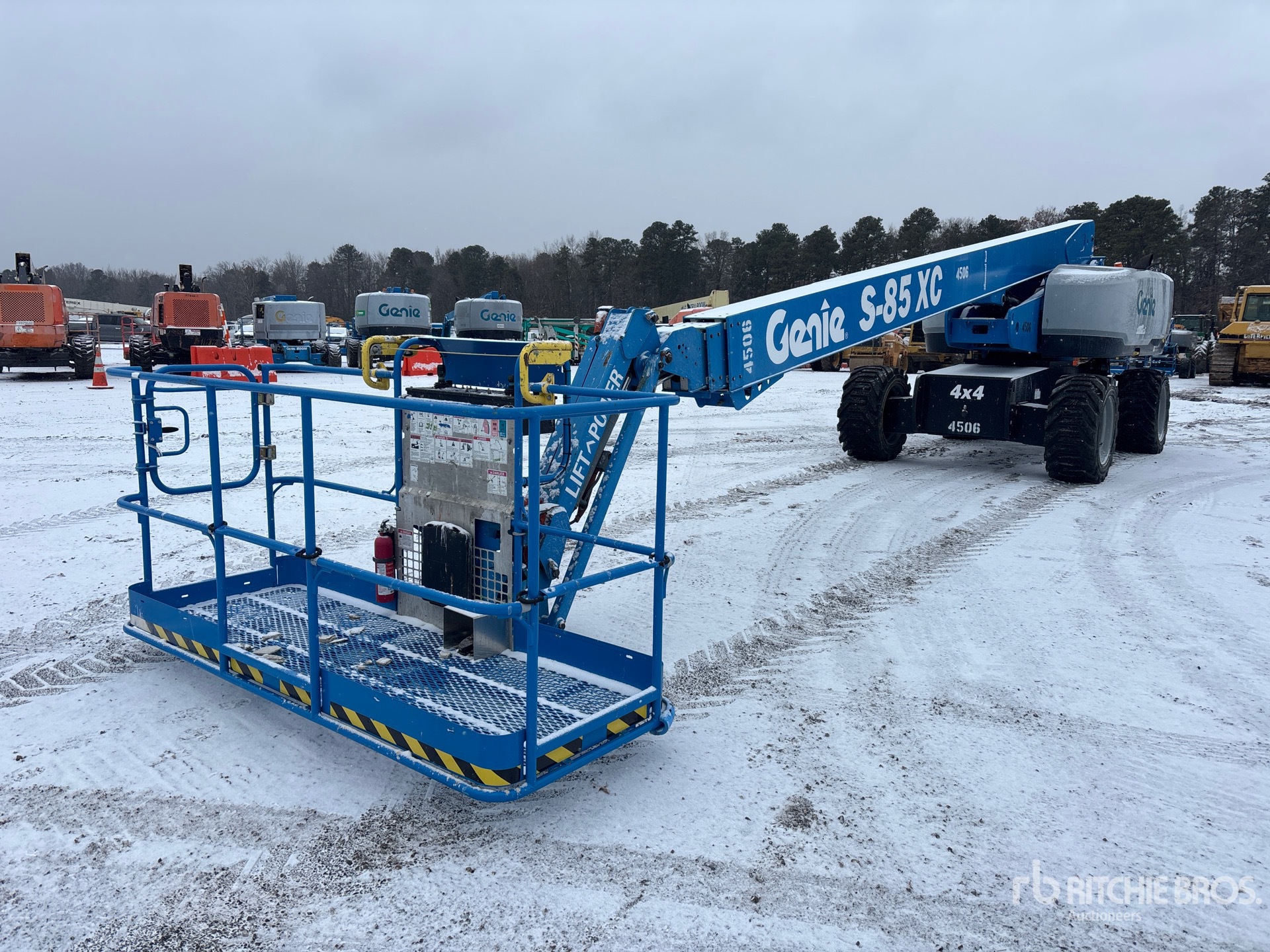 Aspect général with Image, coin avant gauche