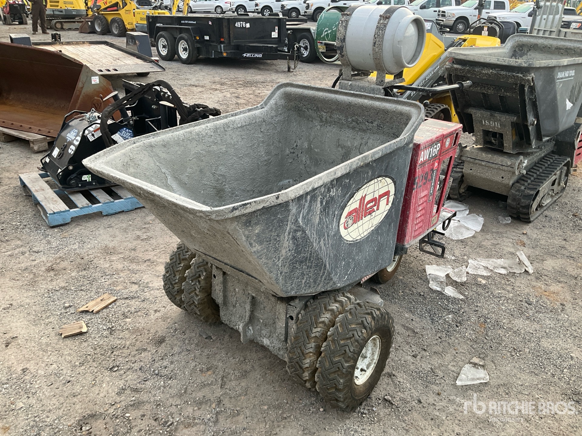 General Appearance with Bild, Ecke vorne links