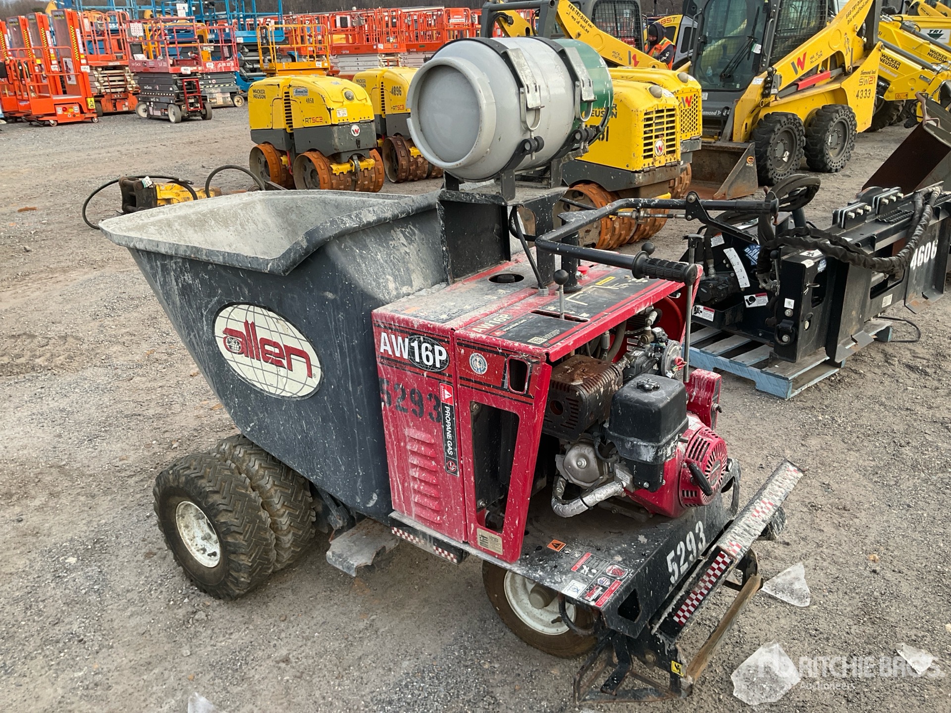 General Appearance with Bild, Ecke hinten links