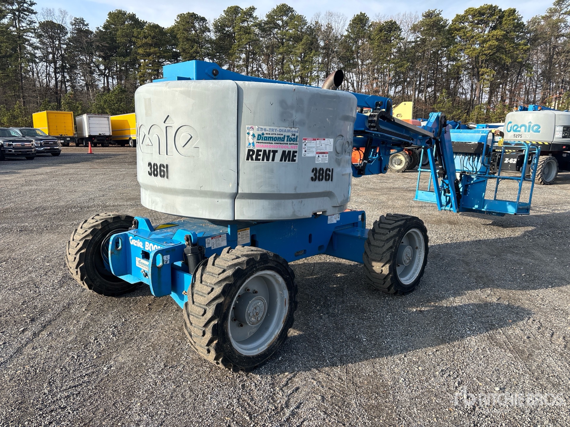 General Appearance with Picture, Right Rear Corner