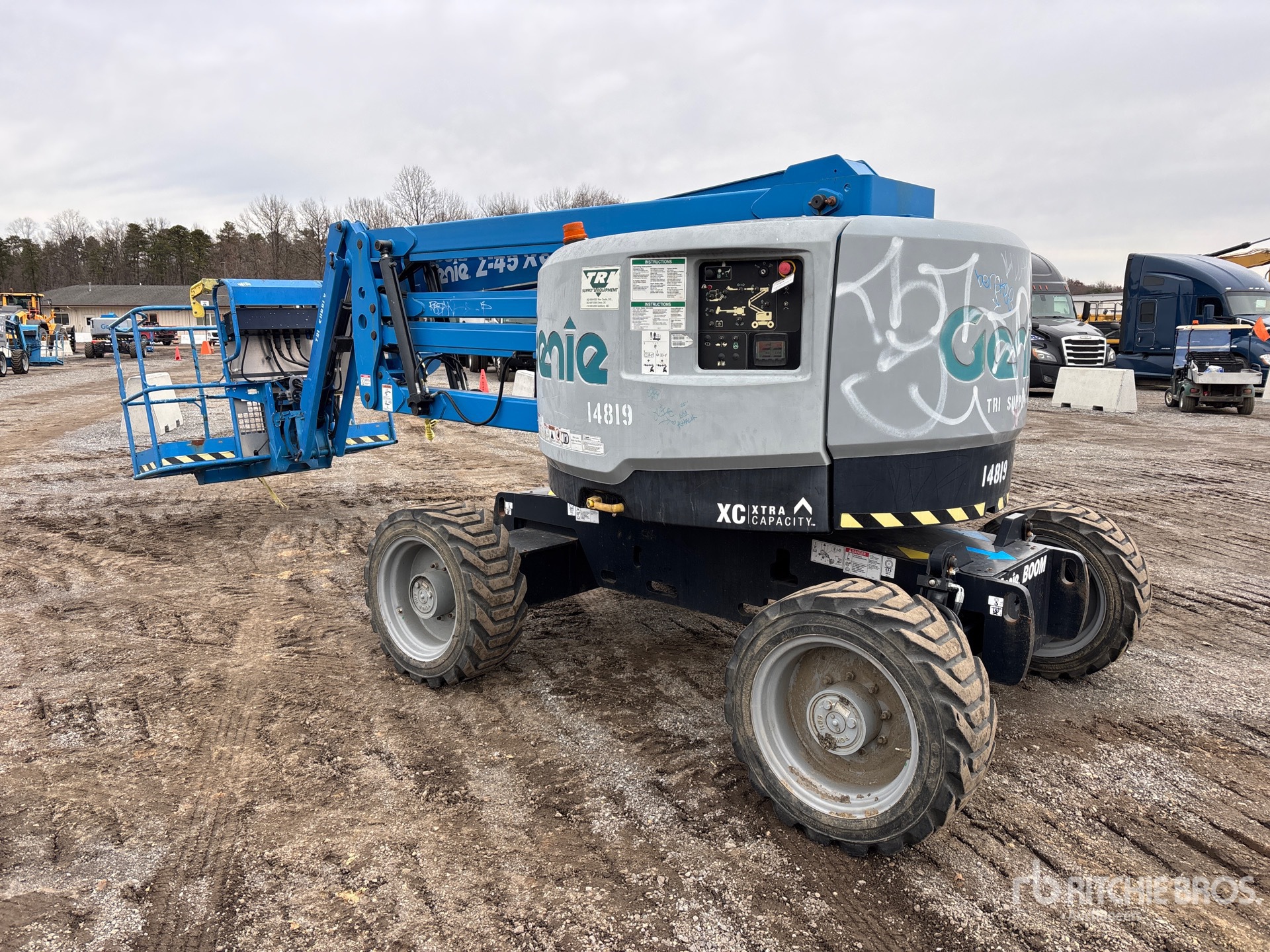 General Appearance with Imagen: esquina trasera izquierda