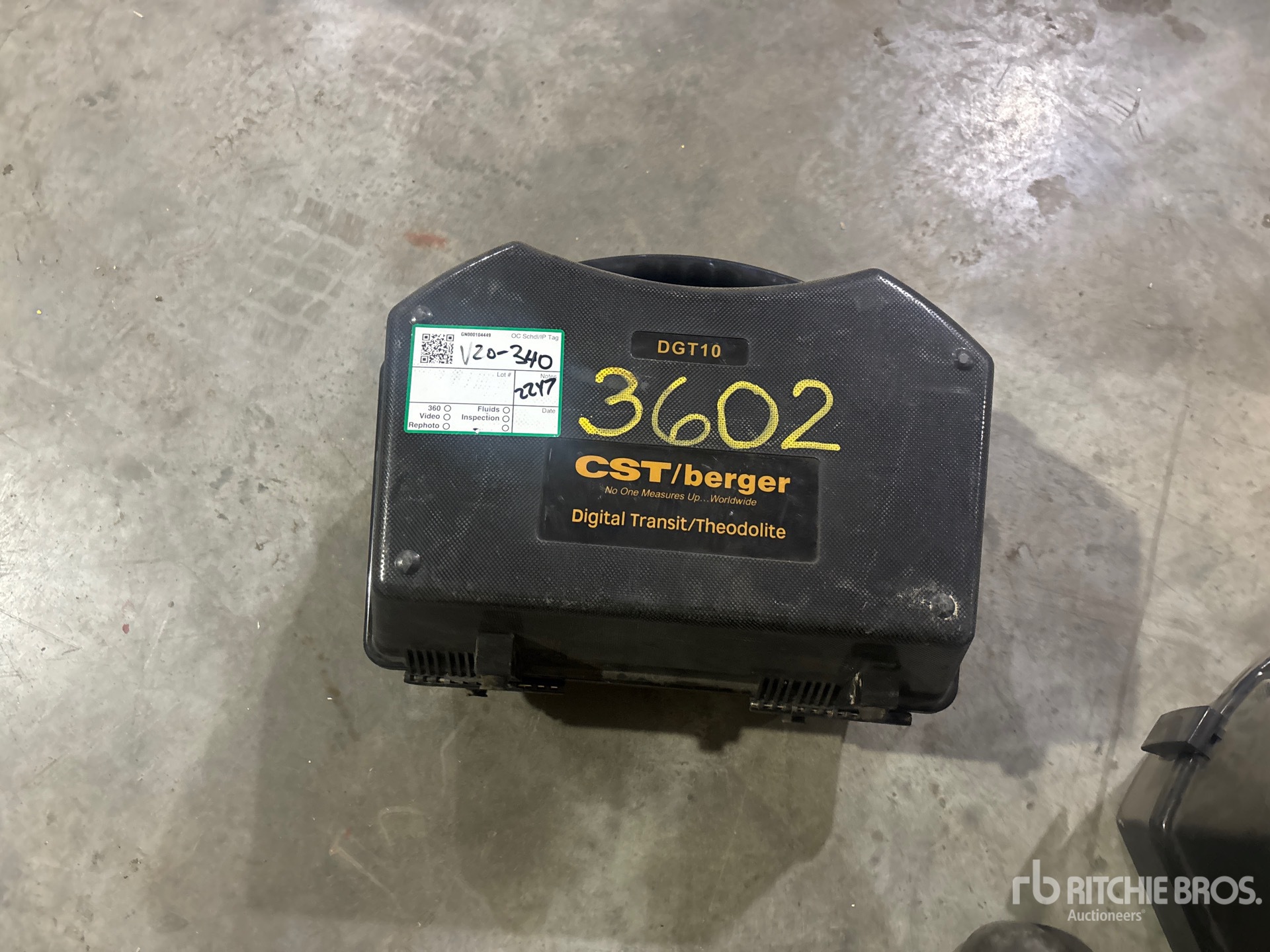 Aspect général with Image, coin avant gauche