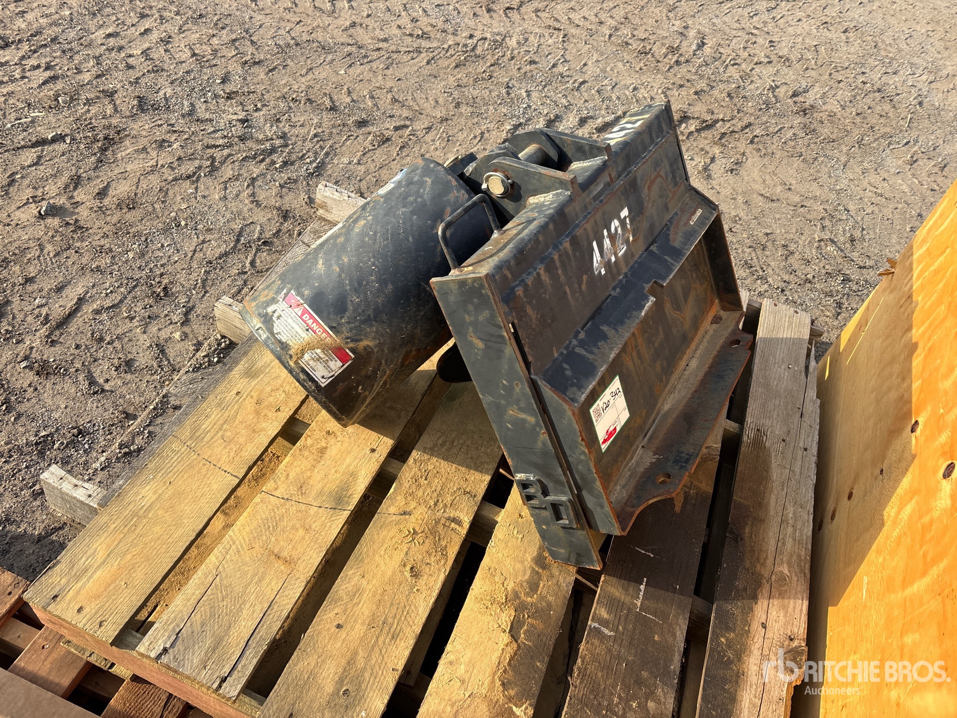 General Appearance with Image, coin arrière gauche