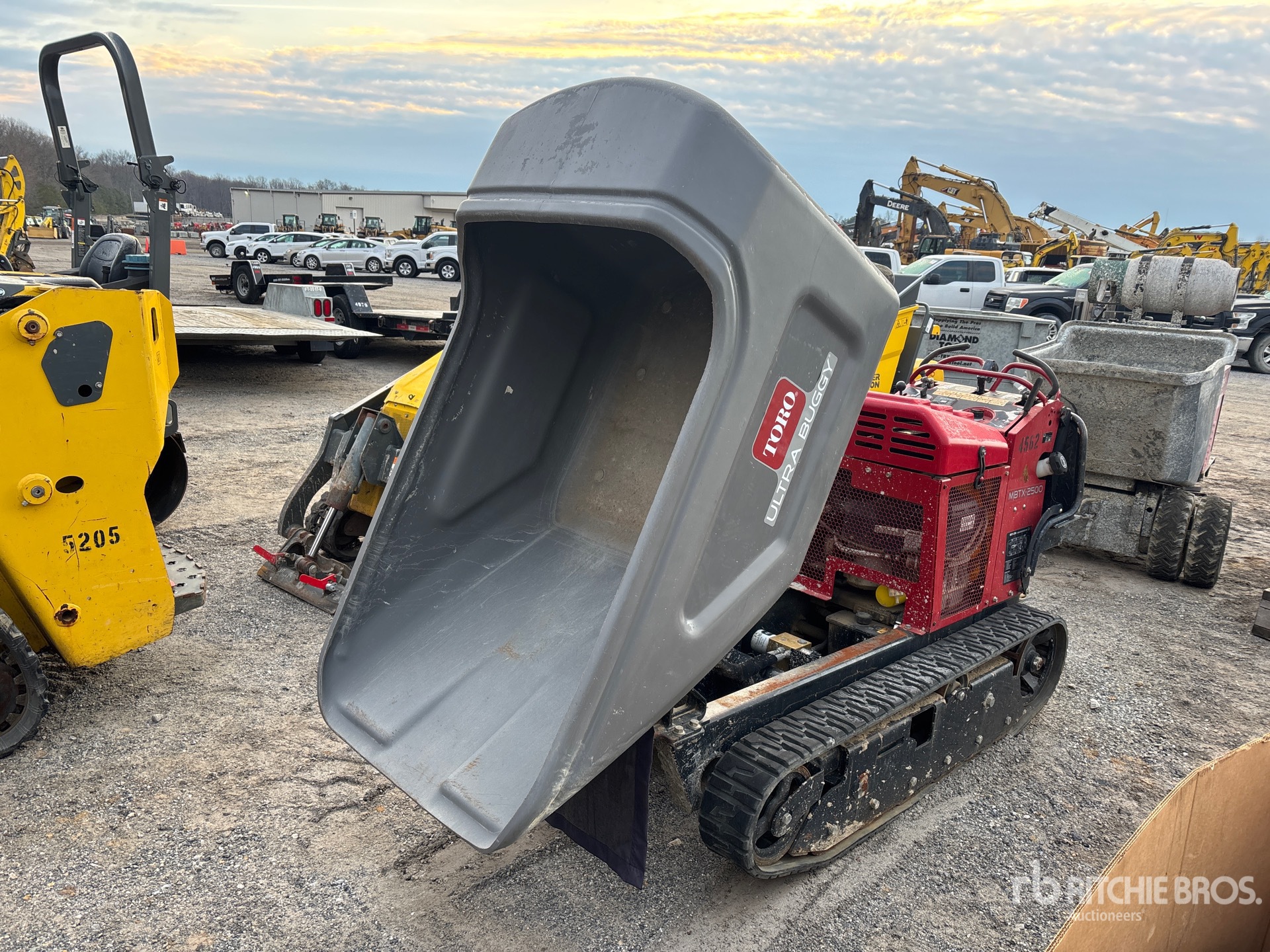 General Appearance with Bild, Ecke vorne links