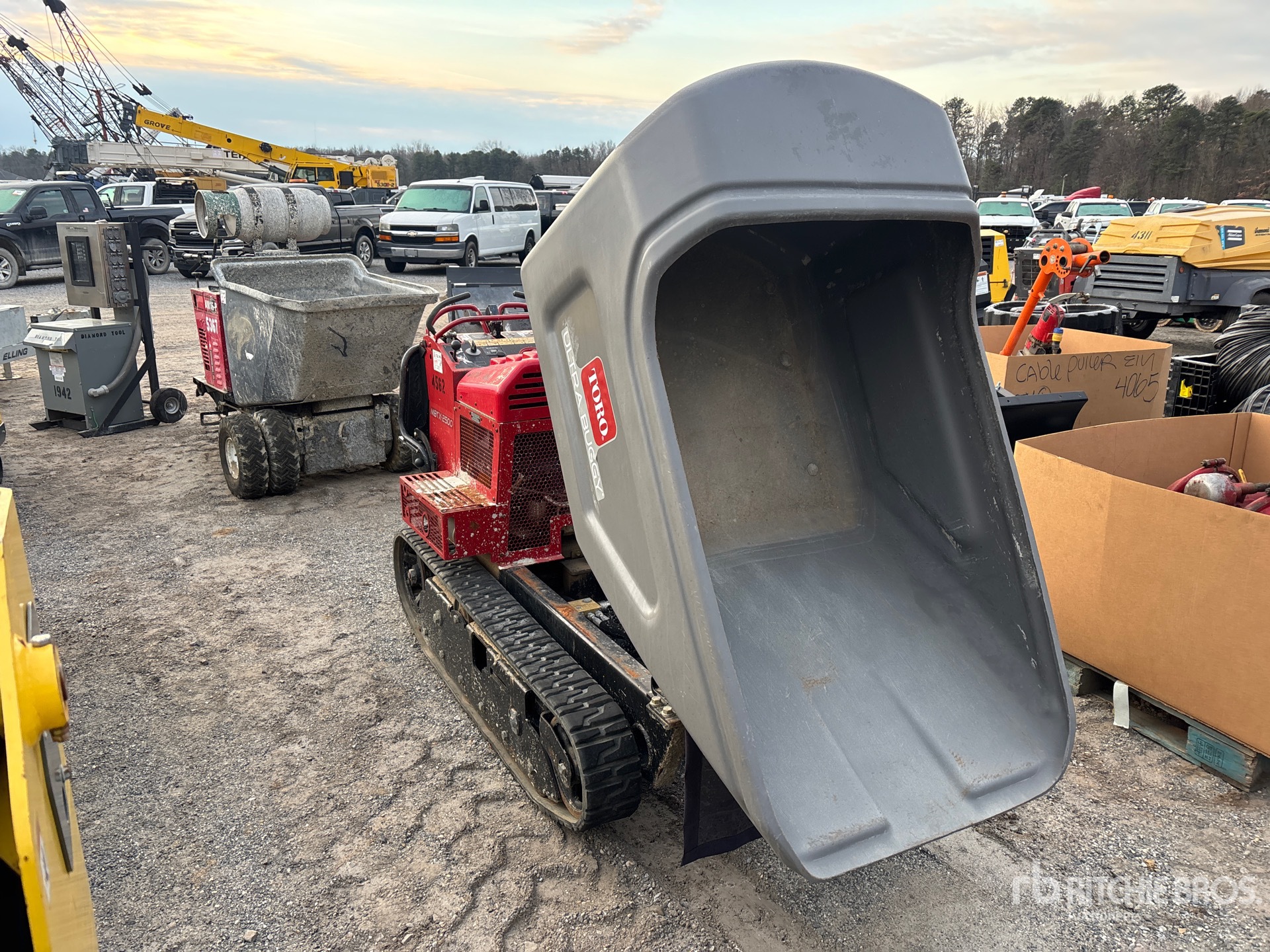 General Appearance with Bild, Ecke vorne rechts