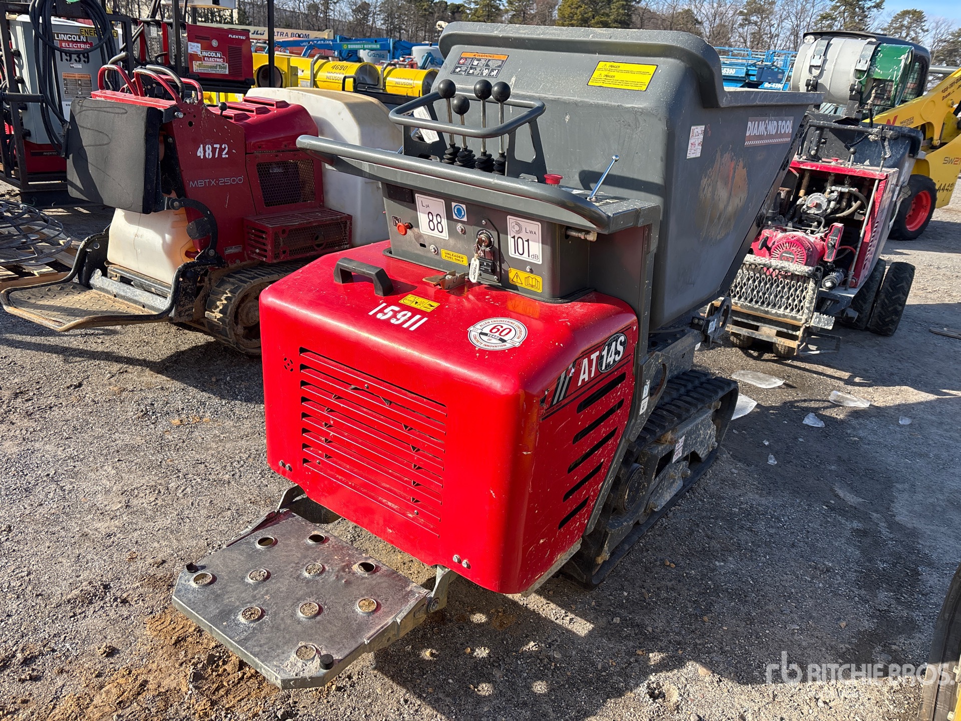 General Appearance with Bild, Ecke hinten rechts