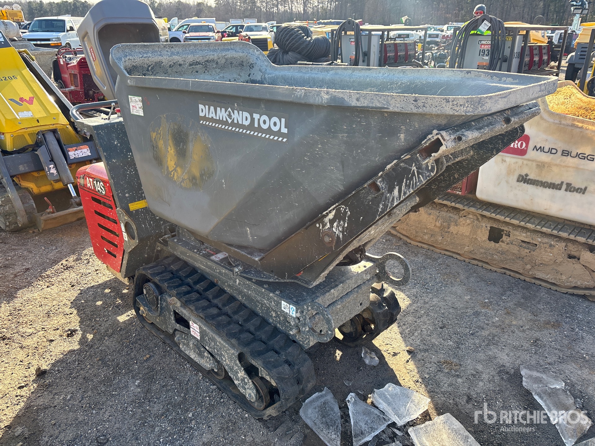 General Appearance with Bild, Ecke vorne rechts