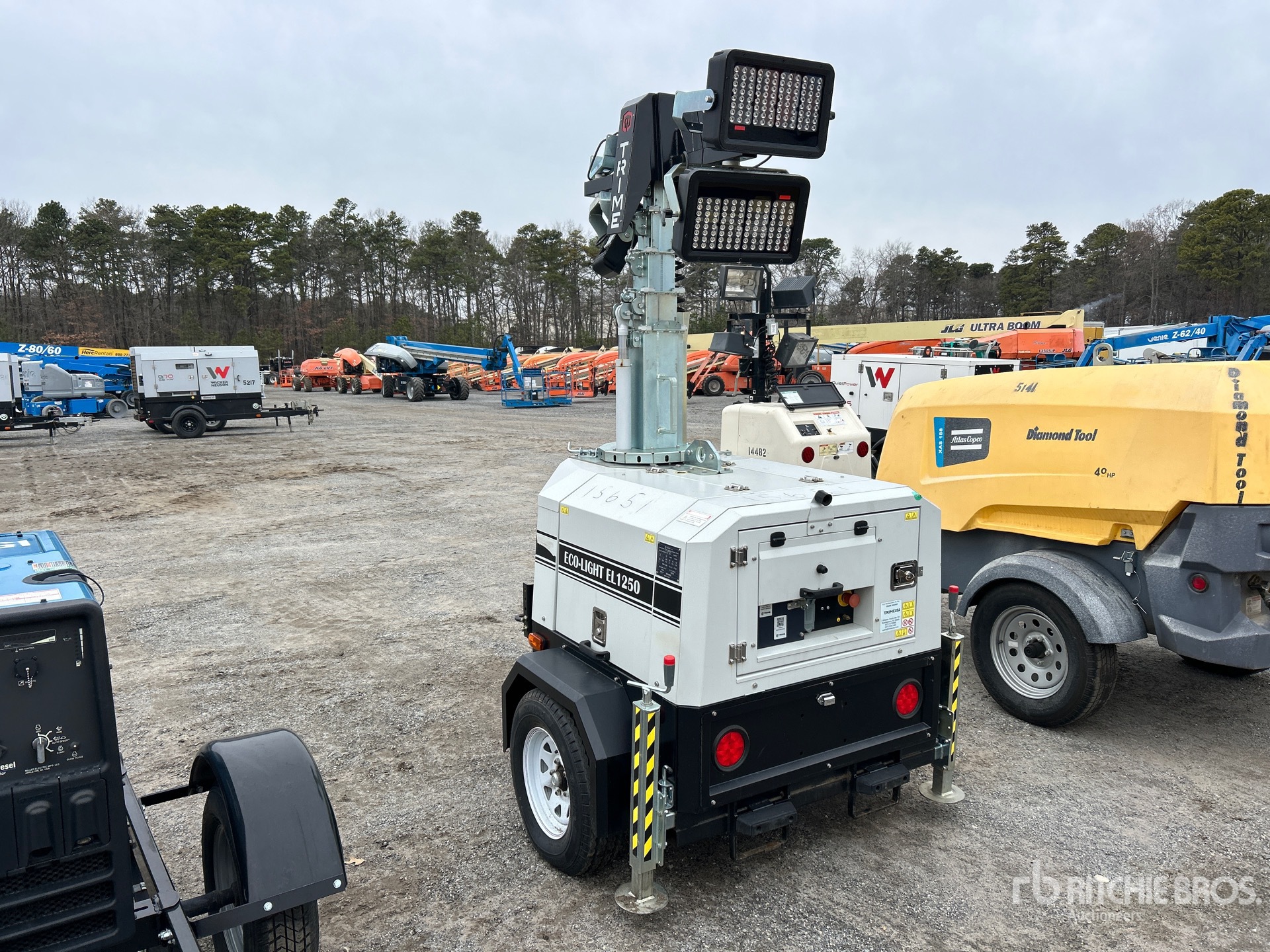 General Appearance with Picture, Left Rear Corner