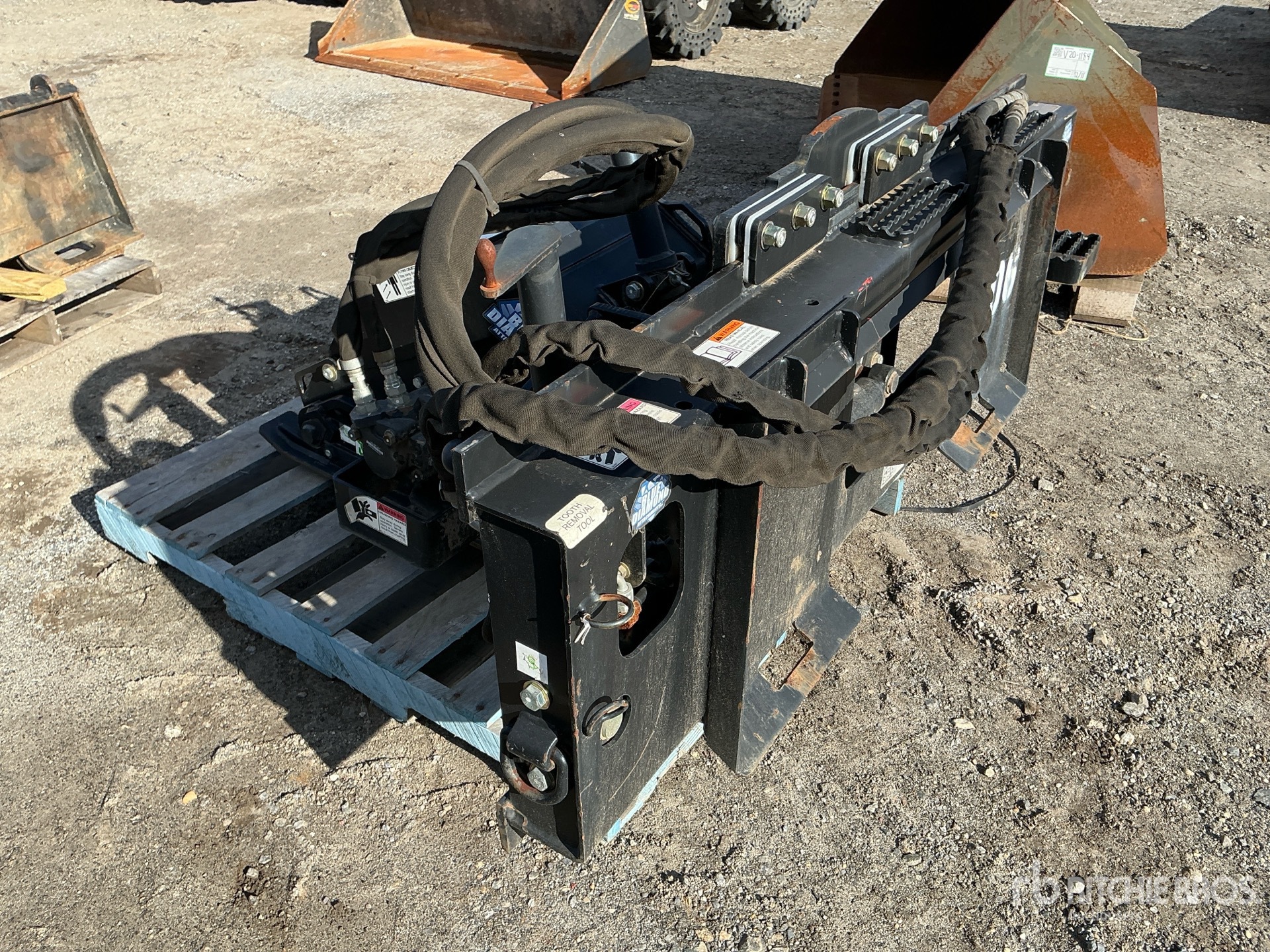 General Appearance with Imagen: esquina trasera izquierda