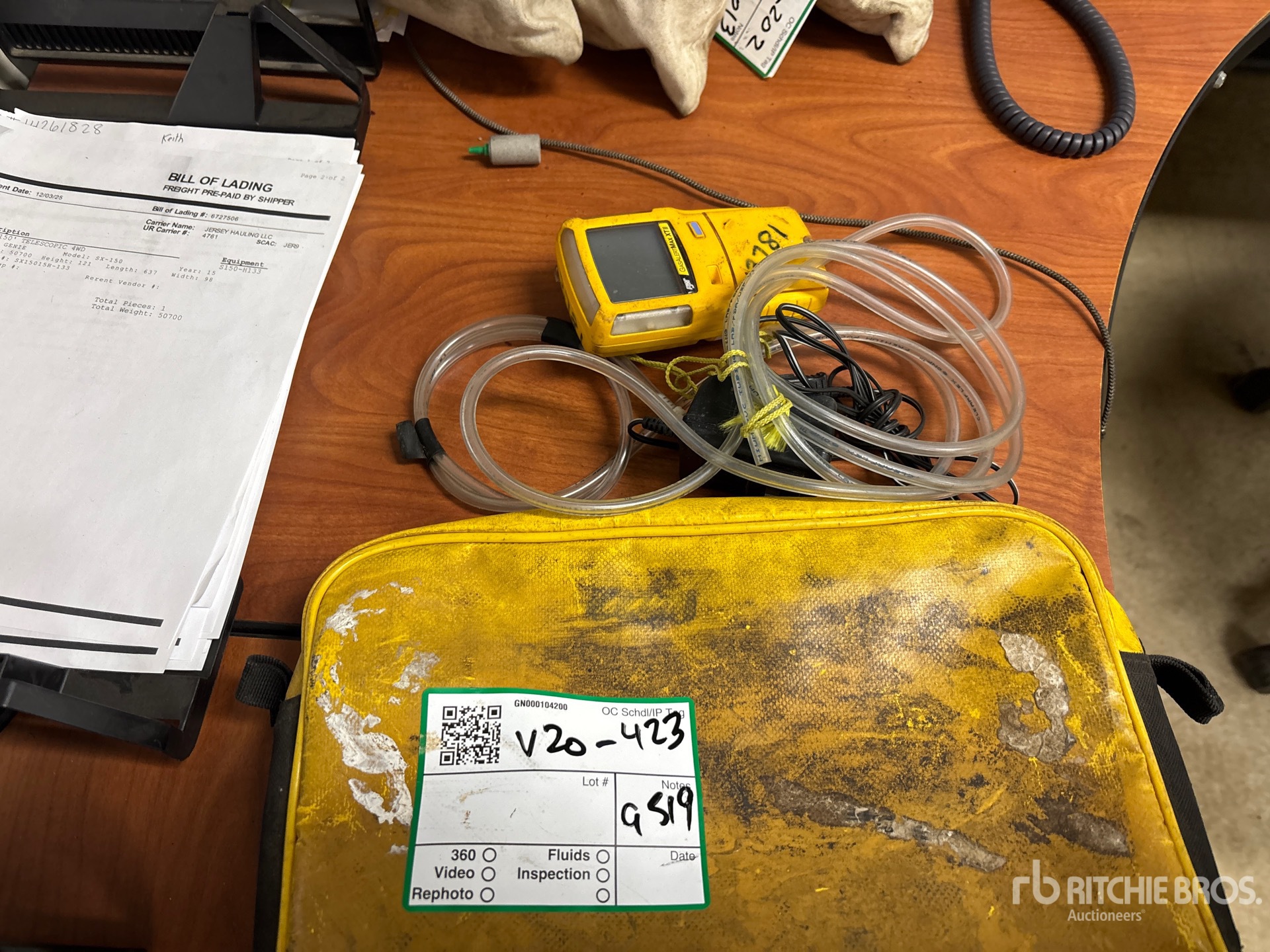 General Appearance with Picture, Right Rear Corner