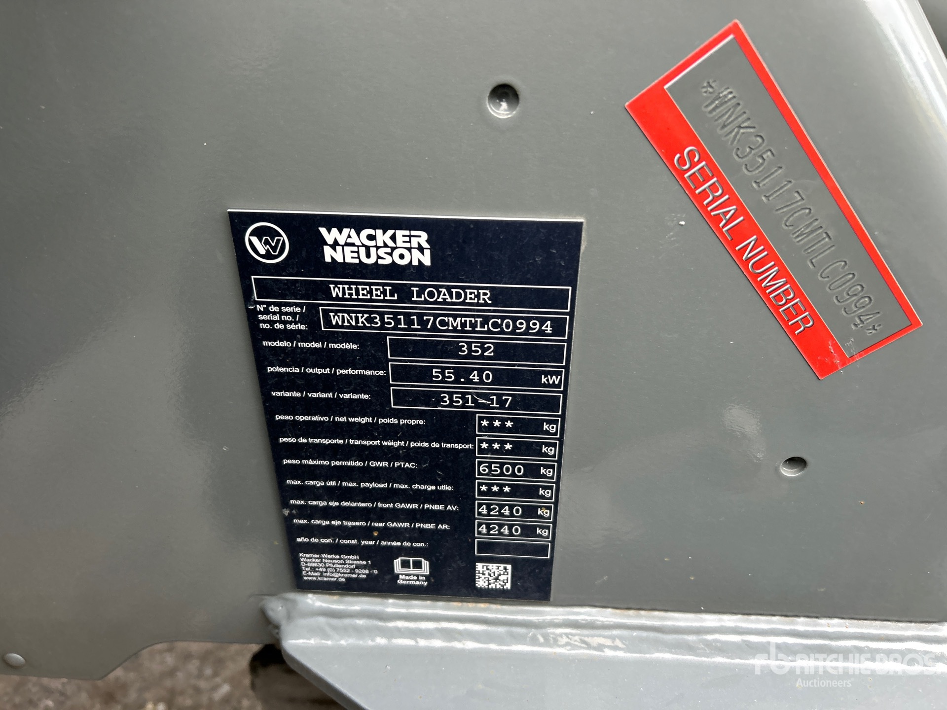 General Appearance with Serial Number / VIN