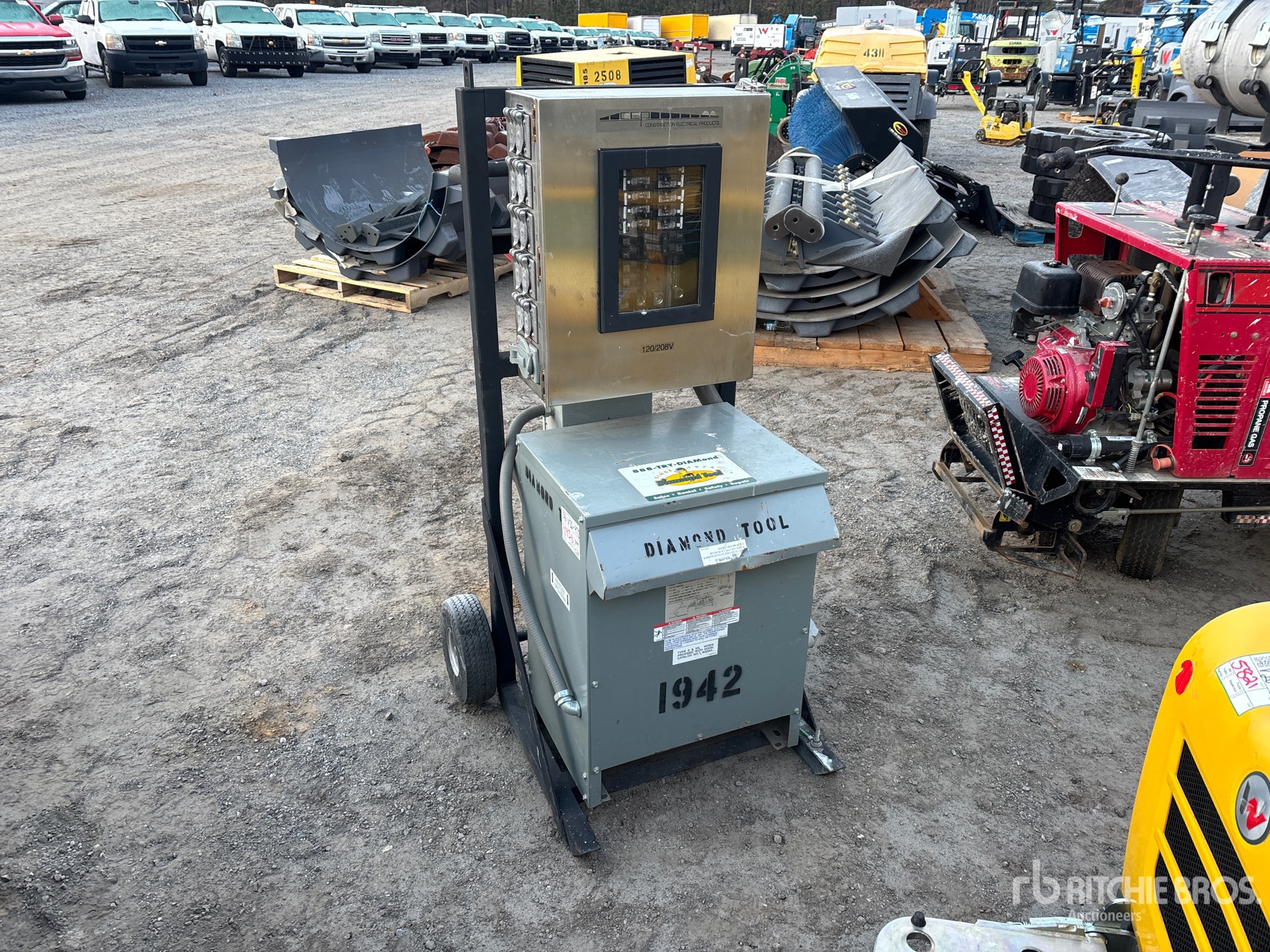 General Appearance with Bild, Ecke vorne rechts