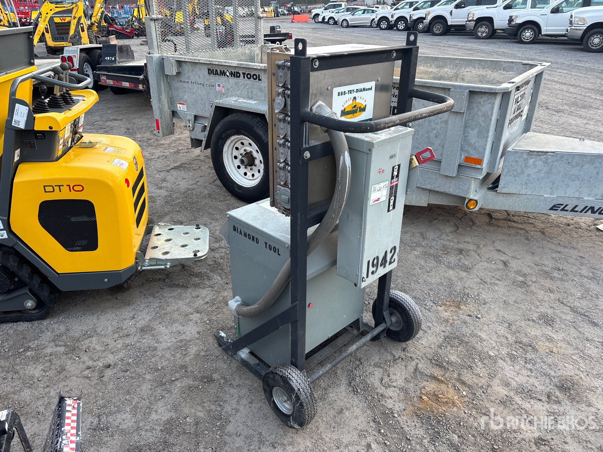 General Appearance with Bild, Ecke hinten links