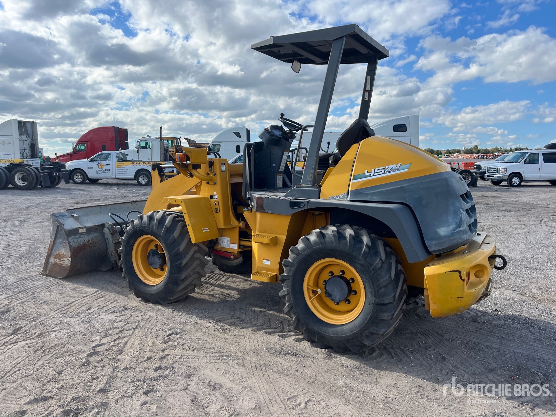 General Appearance with Picture, Left Rear Corner