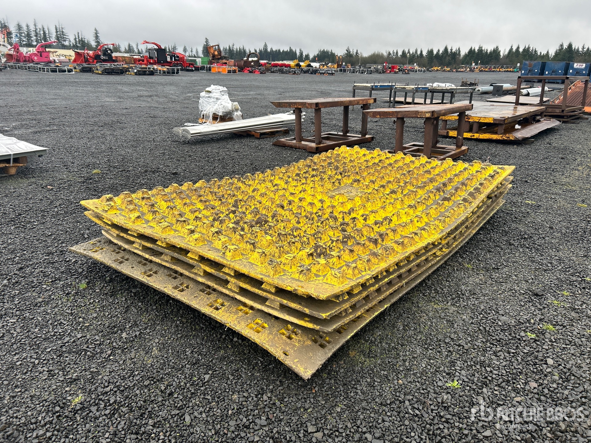 Aspect général with Image, coin arrière droit