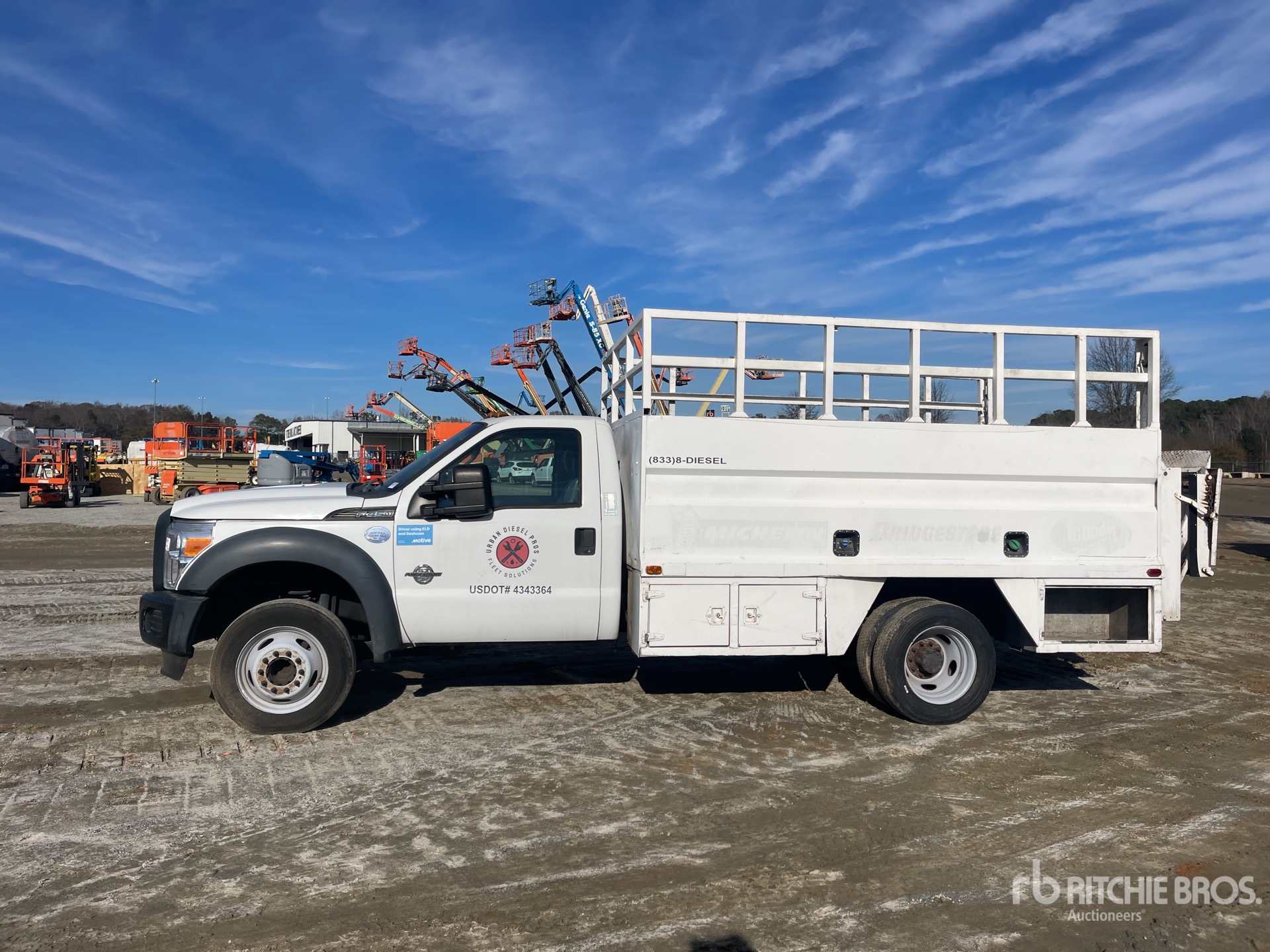 General Appearance with Featured Photo