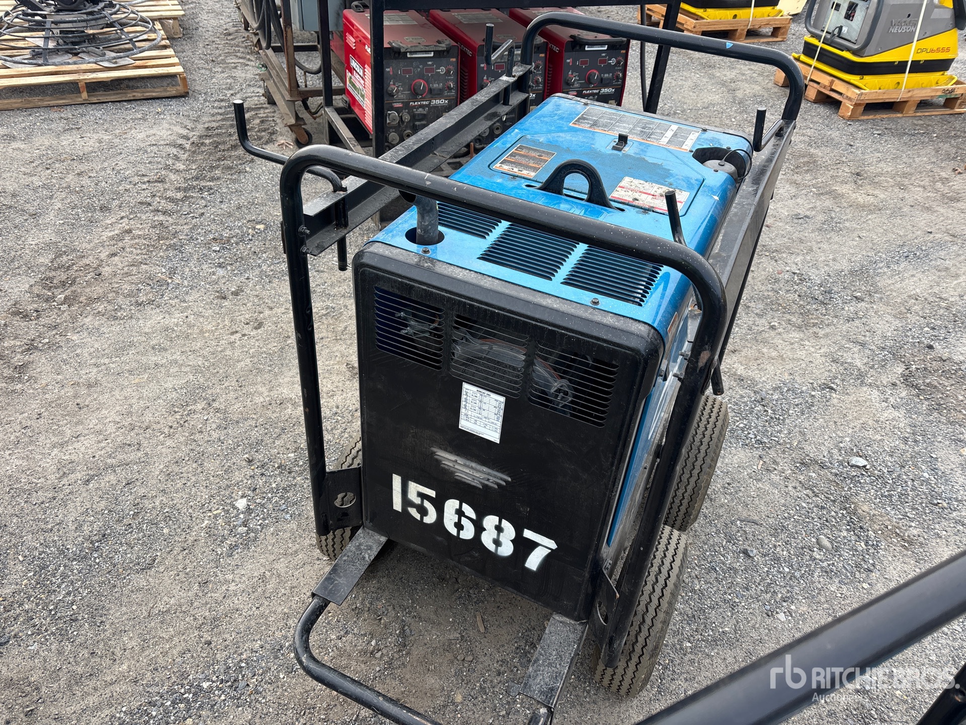 General Appearance with Picture, Left Front Corner