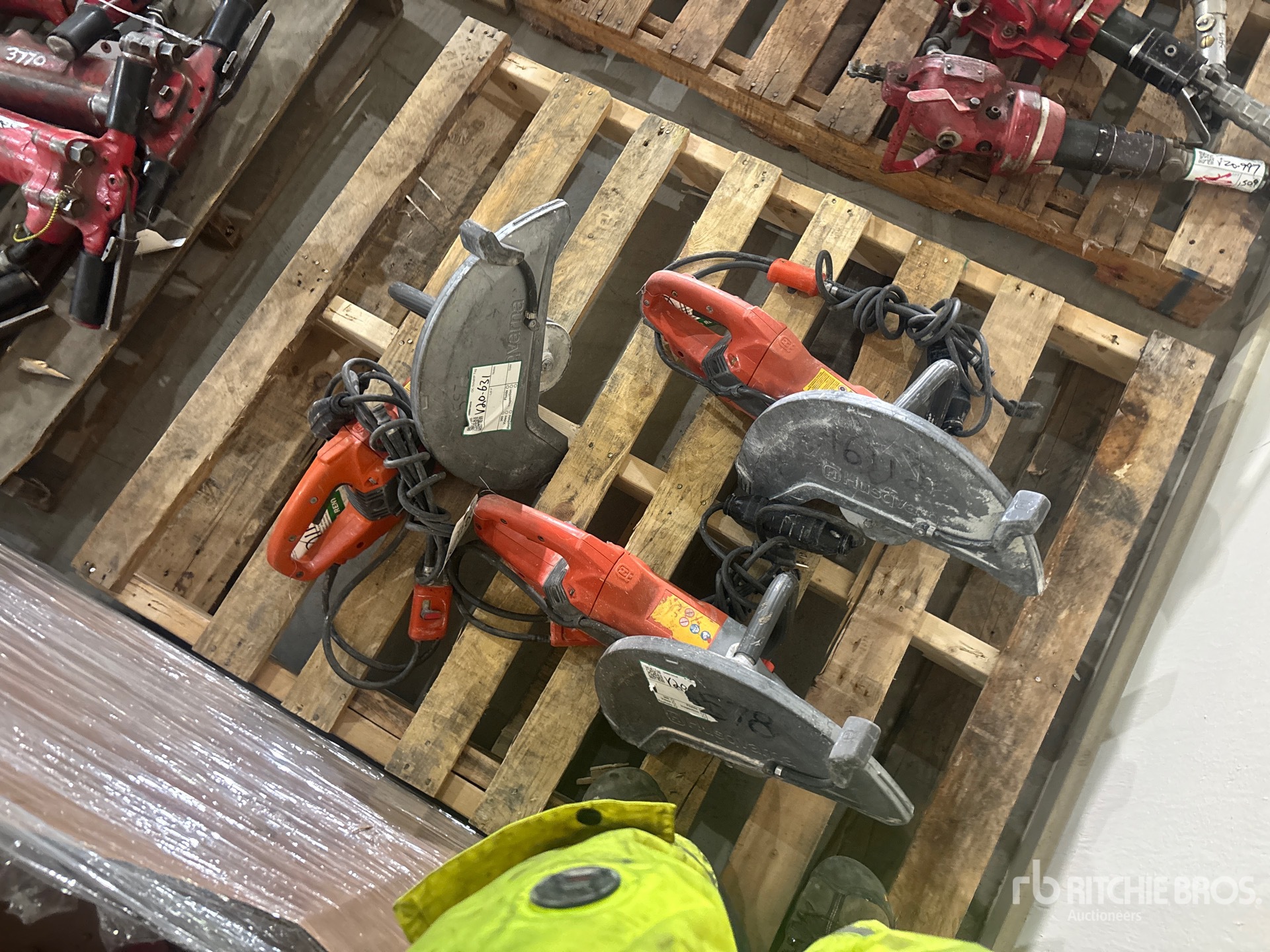 General Appearance with Imagen: esquina trasera izquierda