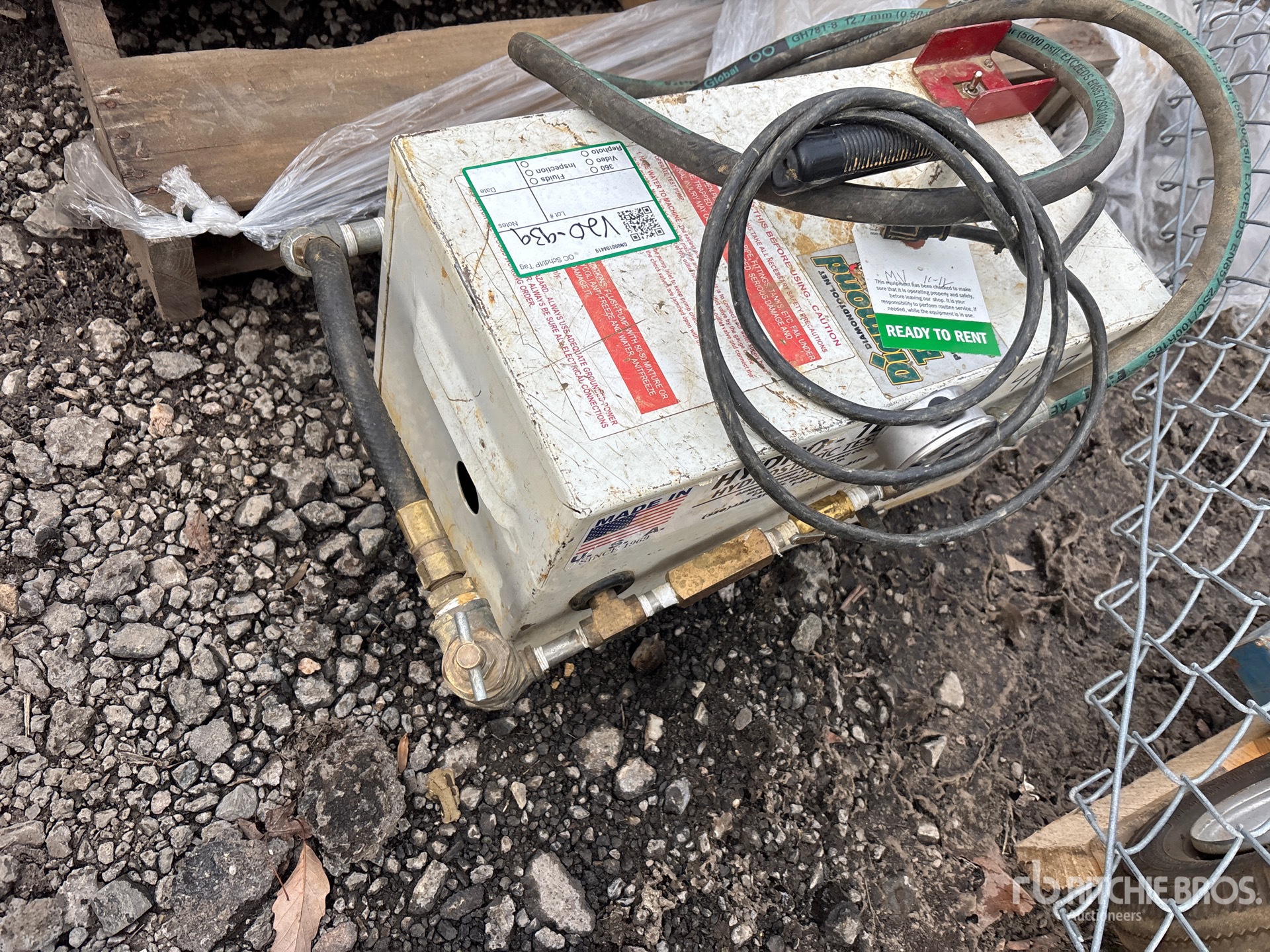 General Appearance with Picture, Left Front Corner