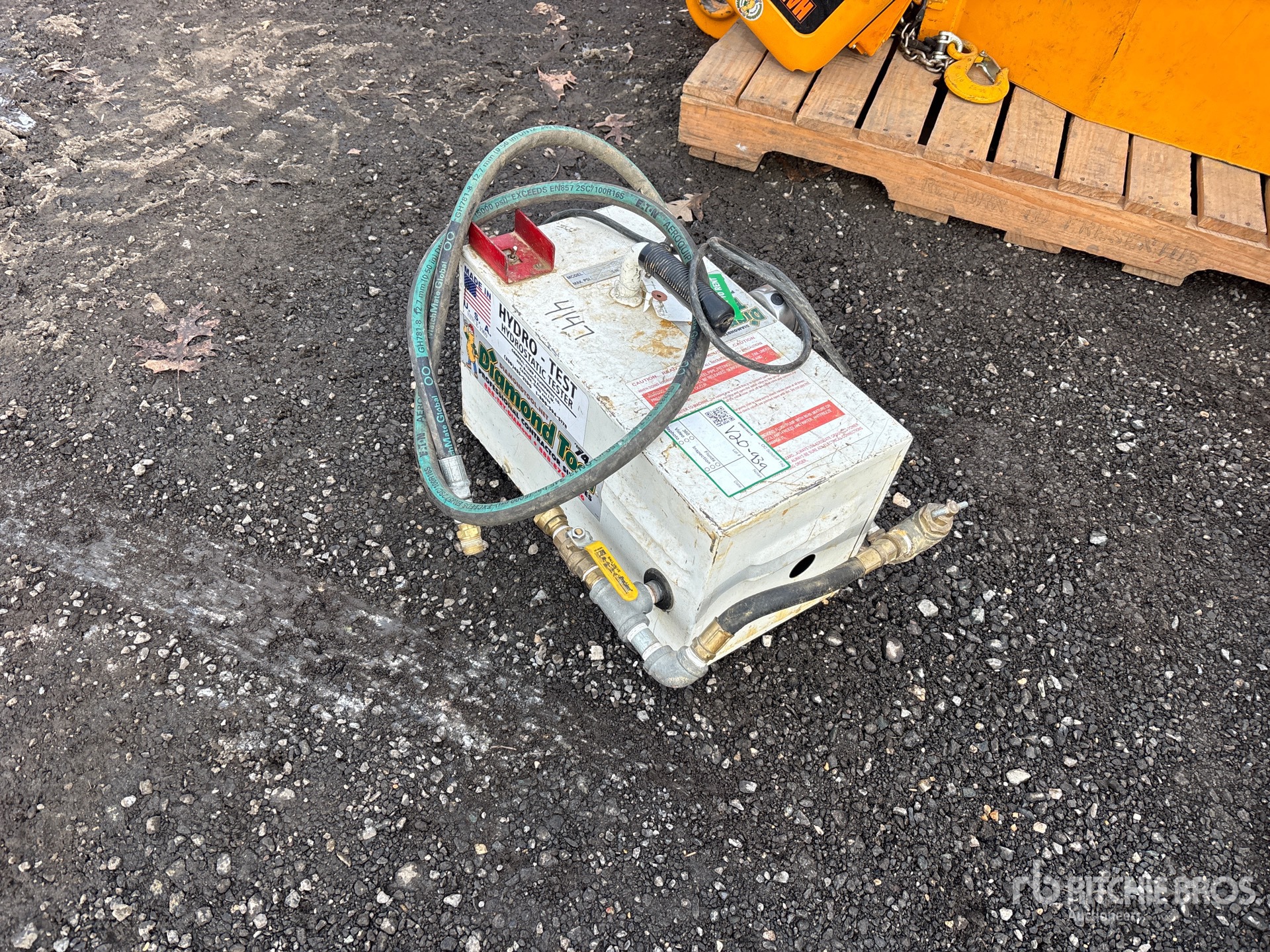 General Appearance with Picture, Right Front Corner