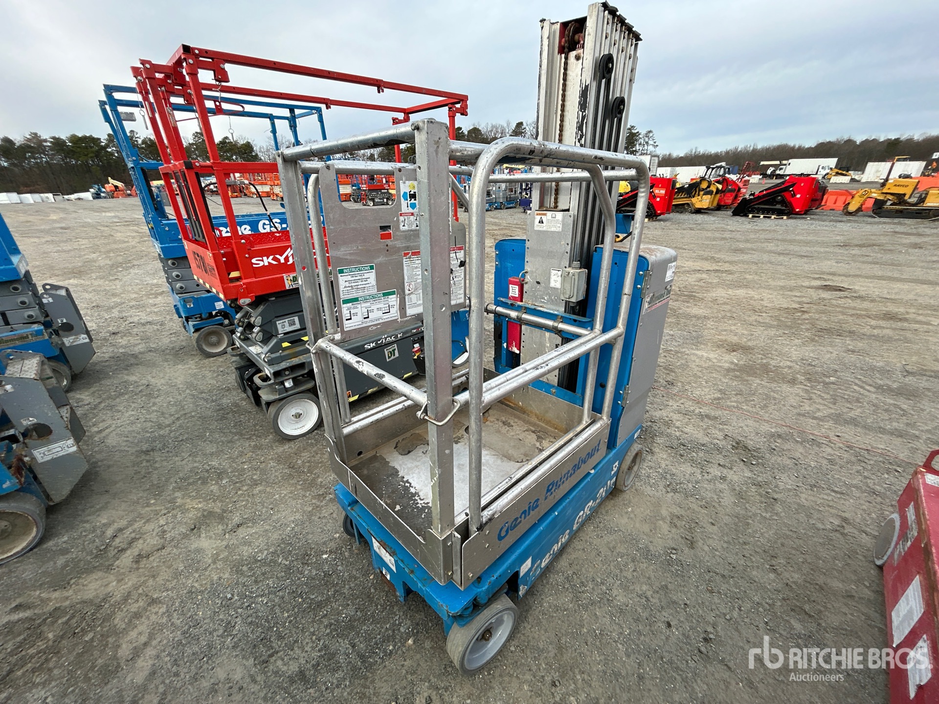 General Appearance with Picture, Left Front Corner