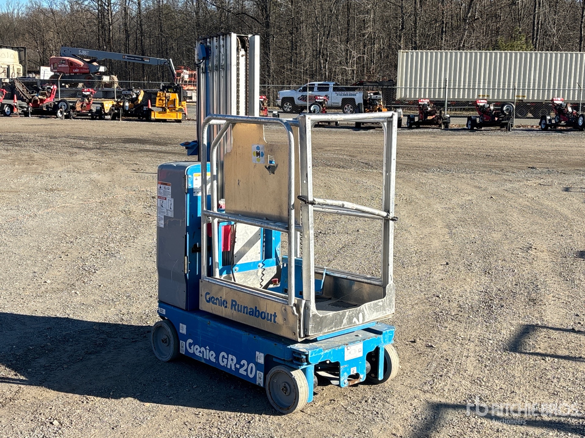 General Appearance with Picture, Right Front Corner