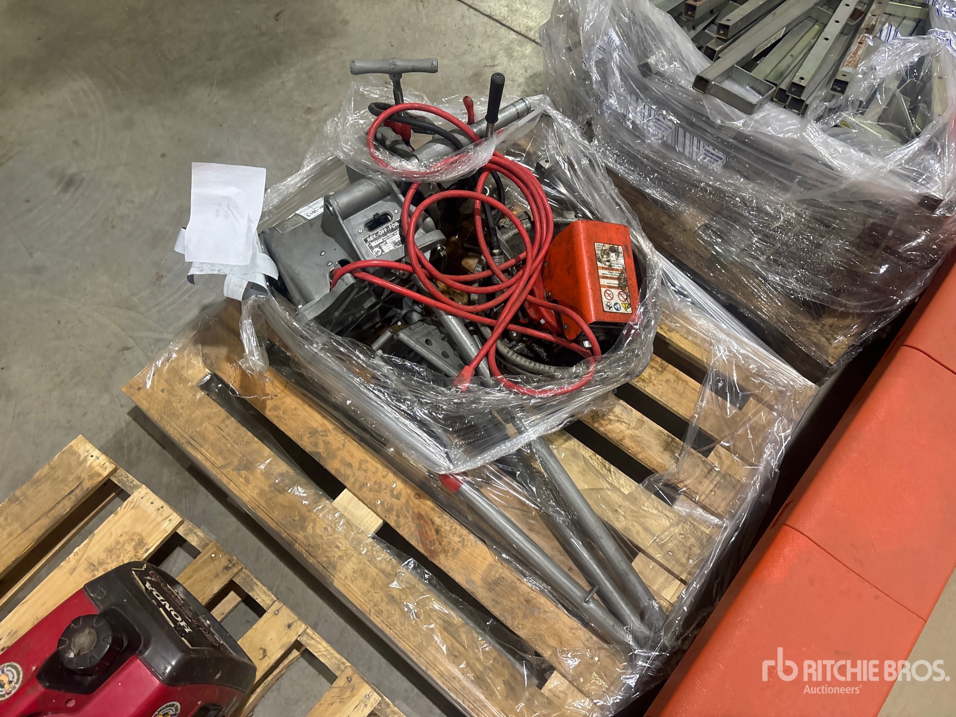 Aspect général with Image, coin arrière gauche